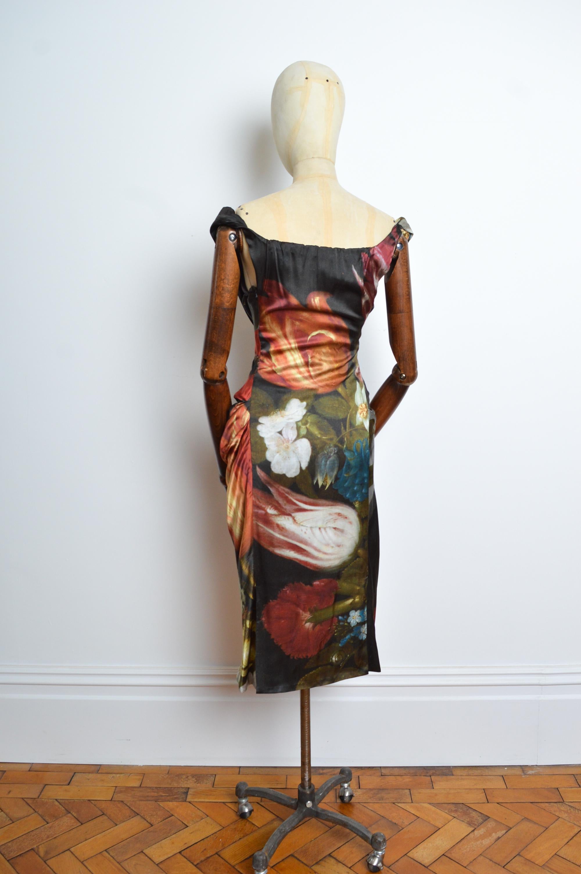 Vivienne Westwood Ginnie Westwood Robe drapée à imprimé escargot renaissance printemps 2020 4