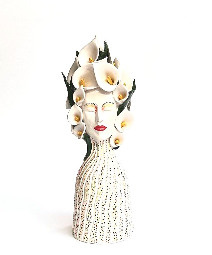 Spring Calla Blume gewebtes Gesicht, Elegant und Einzigartig. Handgefertigt, ohne Schimmel. Italien (Moderne) im Angebot