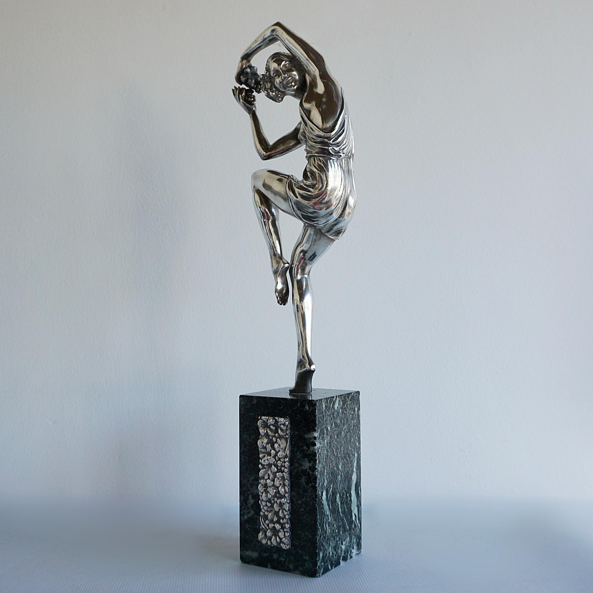 'Spring Dancer' an Art Deco Bronze Figure by Pierre Le Faguays French 1925 In Good Condition For Sale In Forest Row, East Sussex