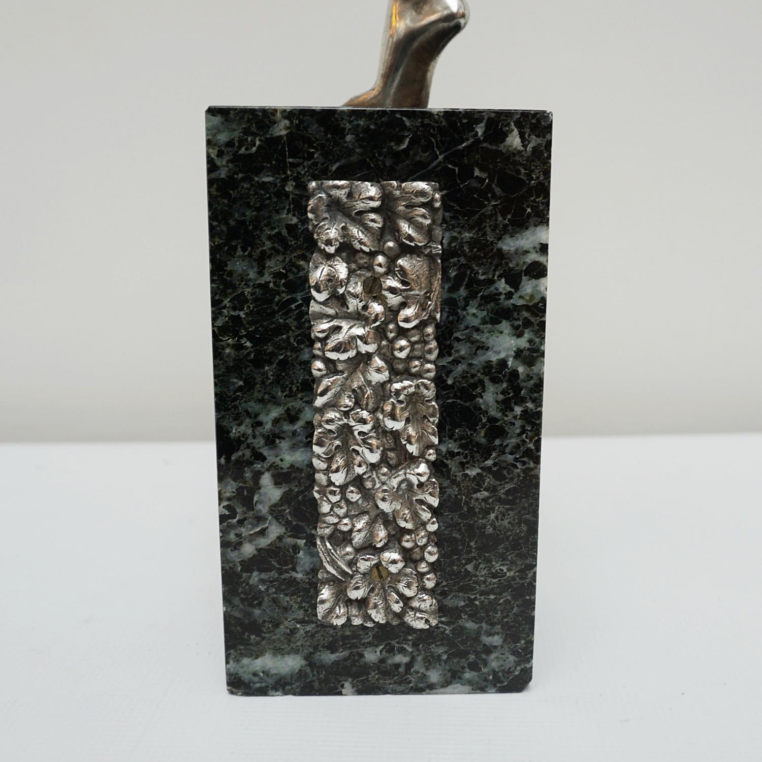 „Spring Dancer“, eine Art-Déco-Bronzefigur von Pierre Le Faguays, Französisch 1925 im Zustand „Gut“ im Angebot in Forest Row, East Sussex