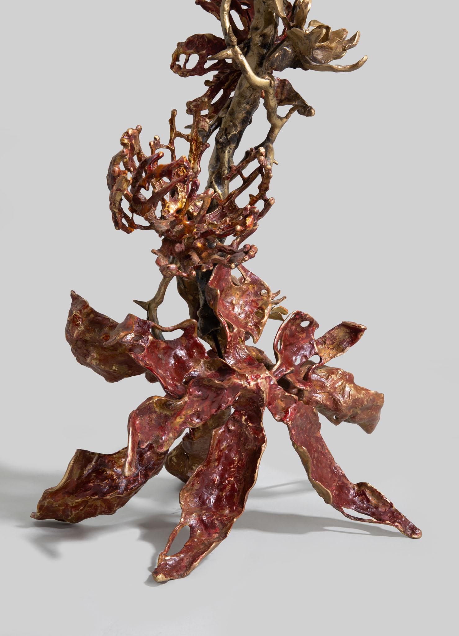 Fait main Lampe de table Spring in Kashmir en laiton, Viya by Vikram Goyal en vente