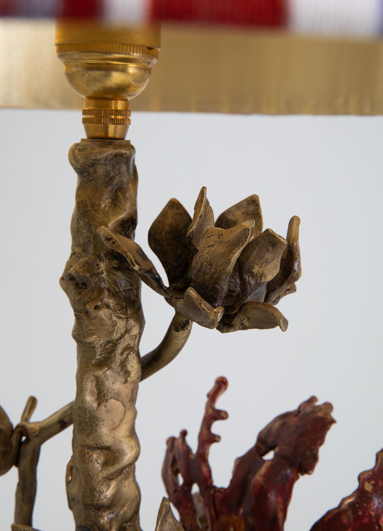 XXIe siècle et contemporain Lampe de table Spring in Kashmir en laiton, Viya by Vikram Goyal en vente