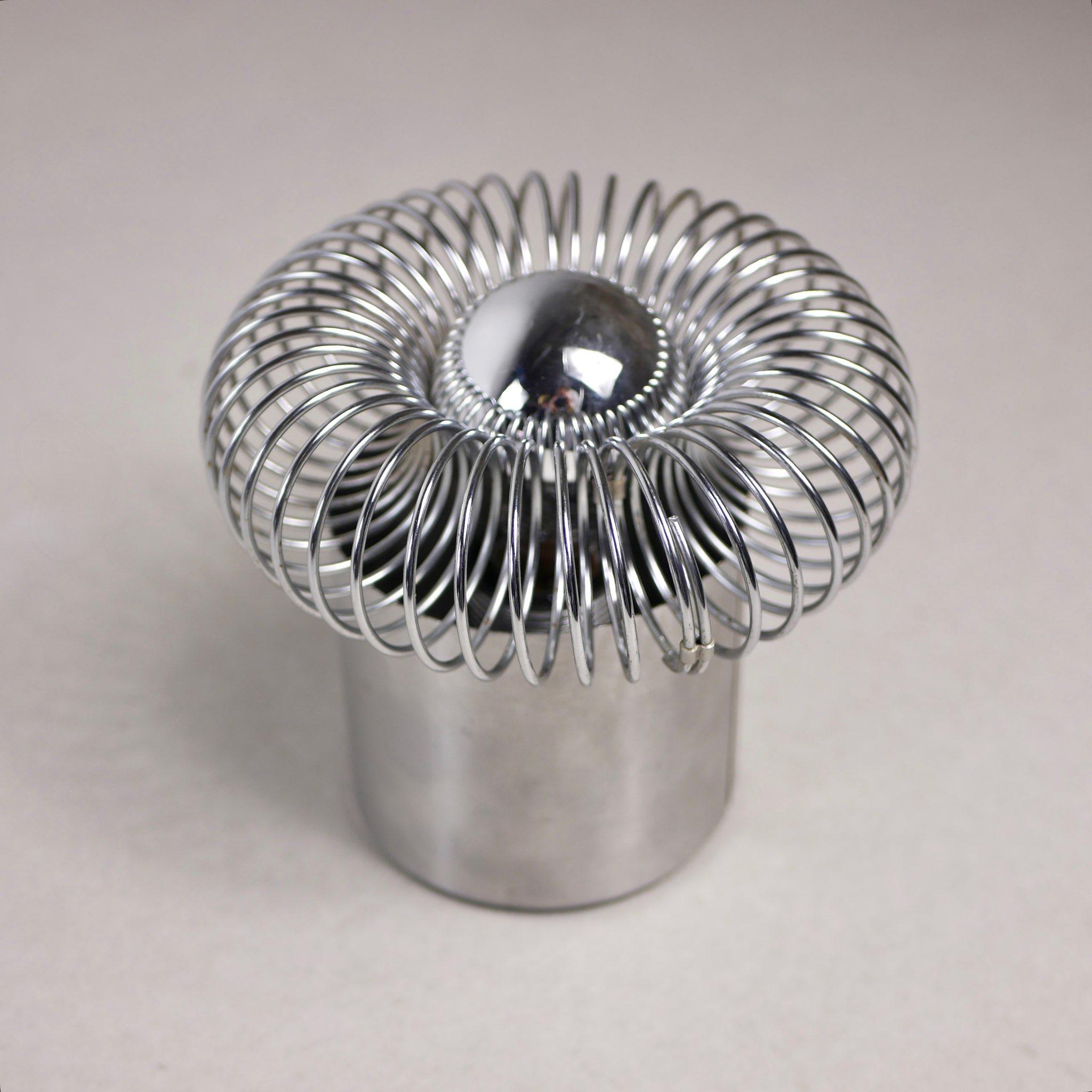 Space Age Spring metal sconce by Philippe Rogier for Oxar, made in France, 1970s For Sale