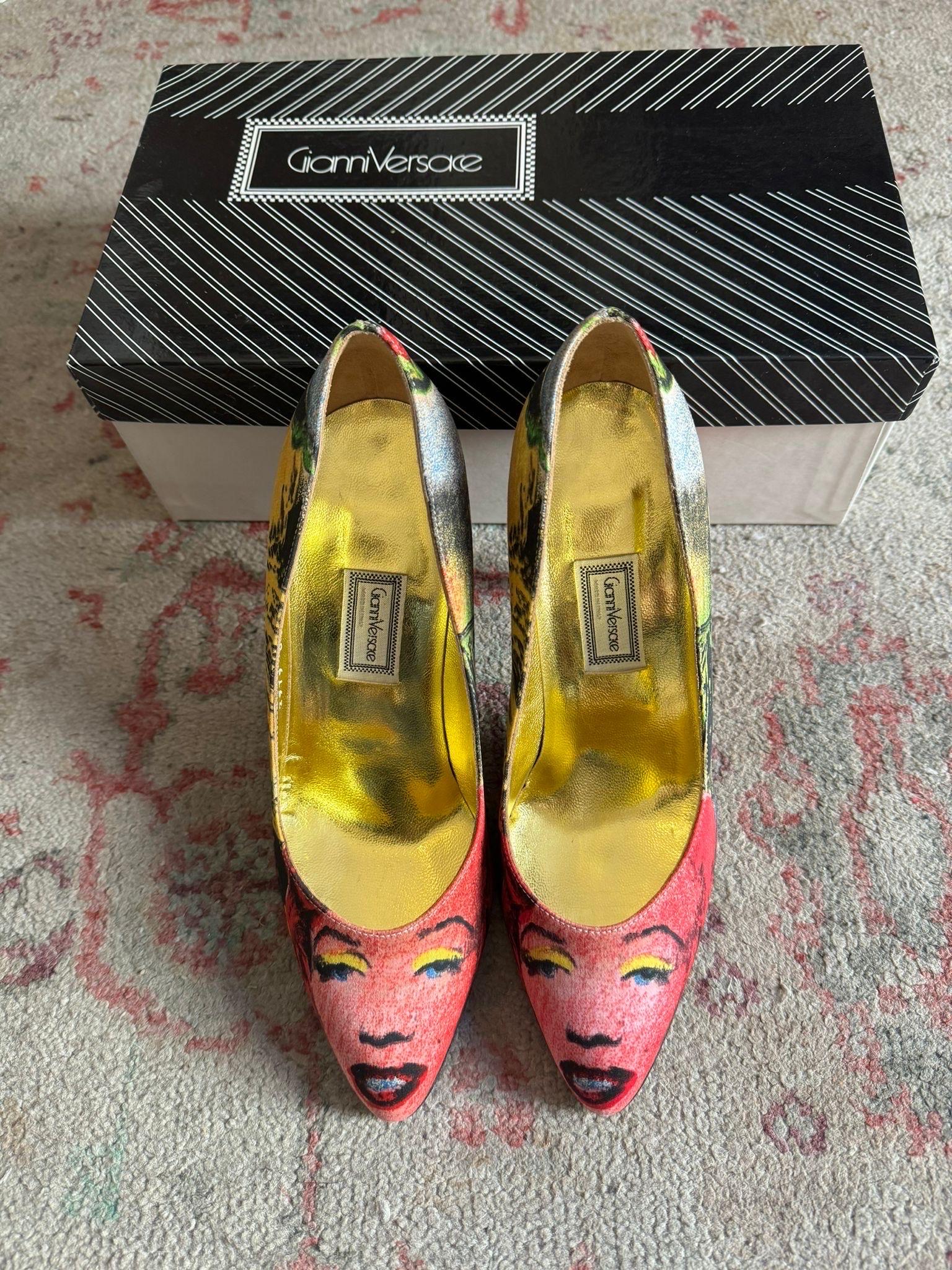 da uomo o donna Scarpe primavera estate 1991 Gianni Versace 