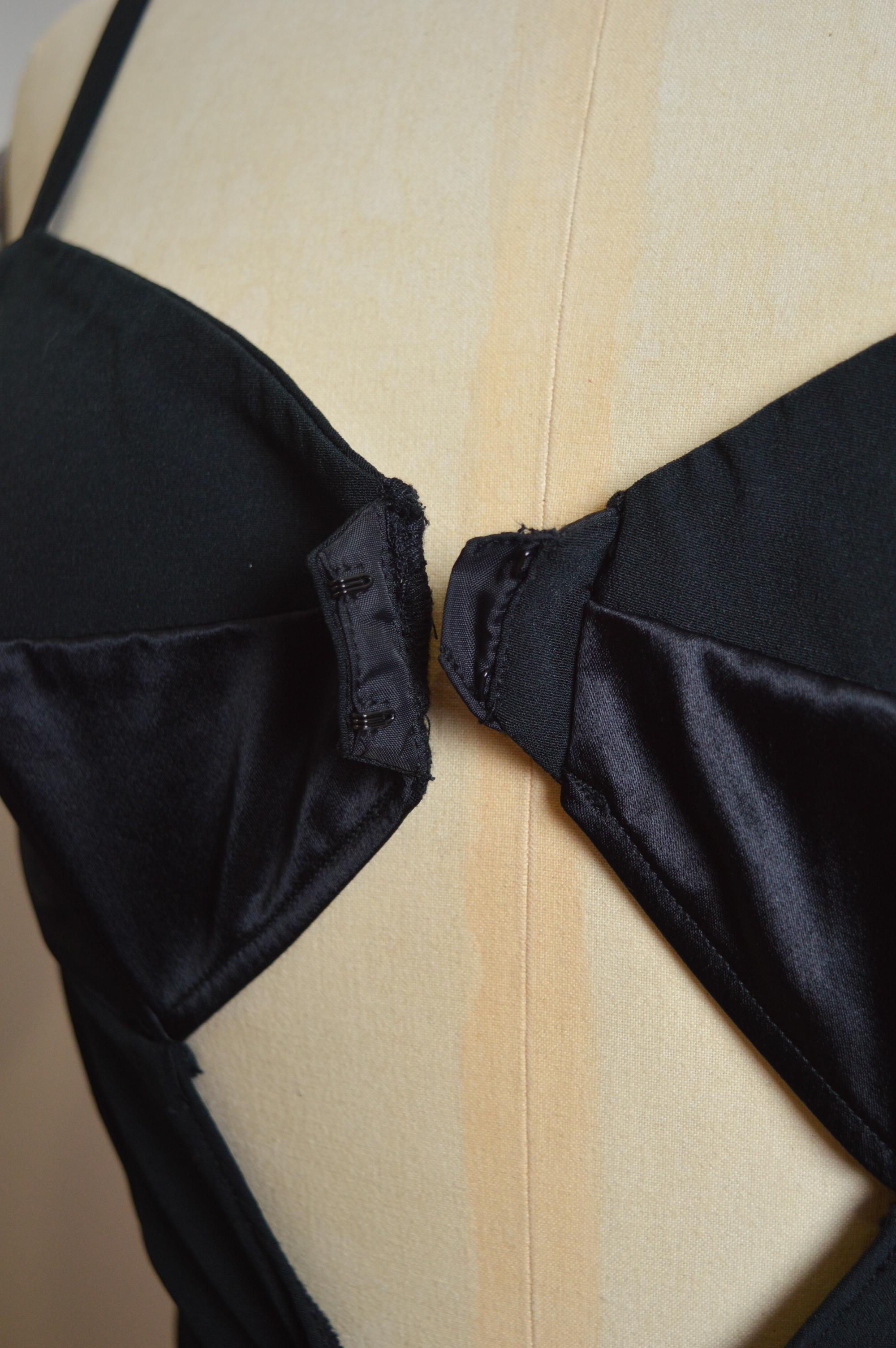 Primavera / Estate 1993 Dolce & Gabbana Corsetto in raso nero - Body suit in vendita 2