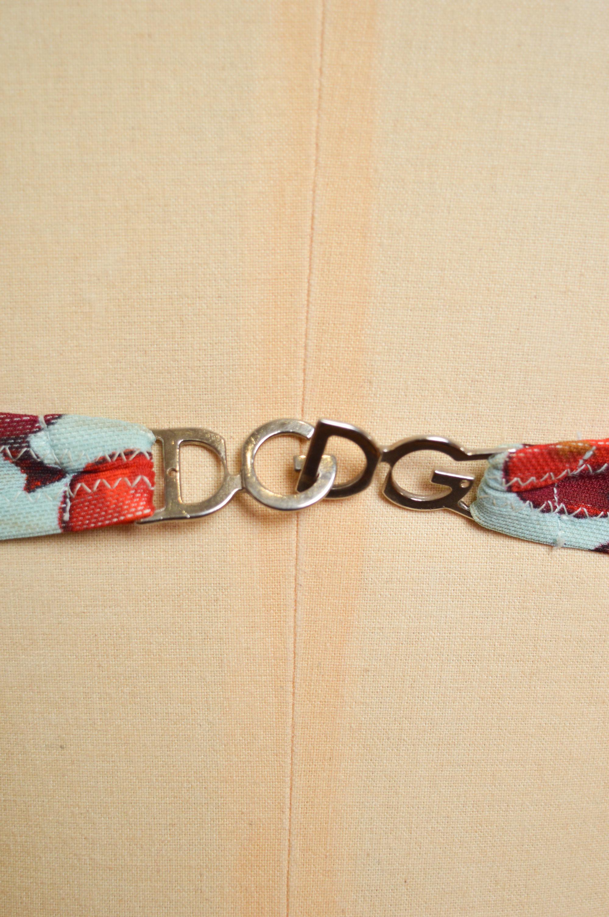 Primavera / Estate 1996 DOLCE & GABBANA Reggiseno Bikini con Stampa Ciliegia - Crop Top in vendita 2