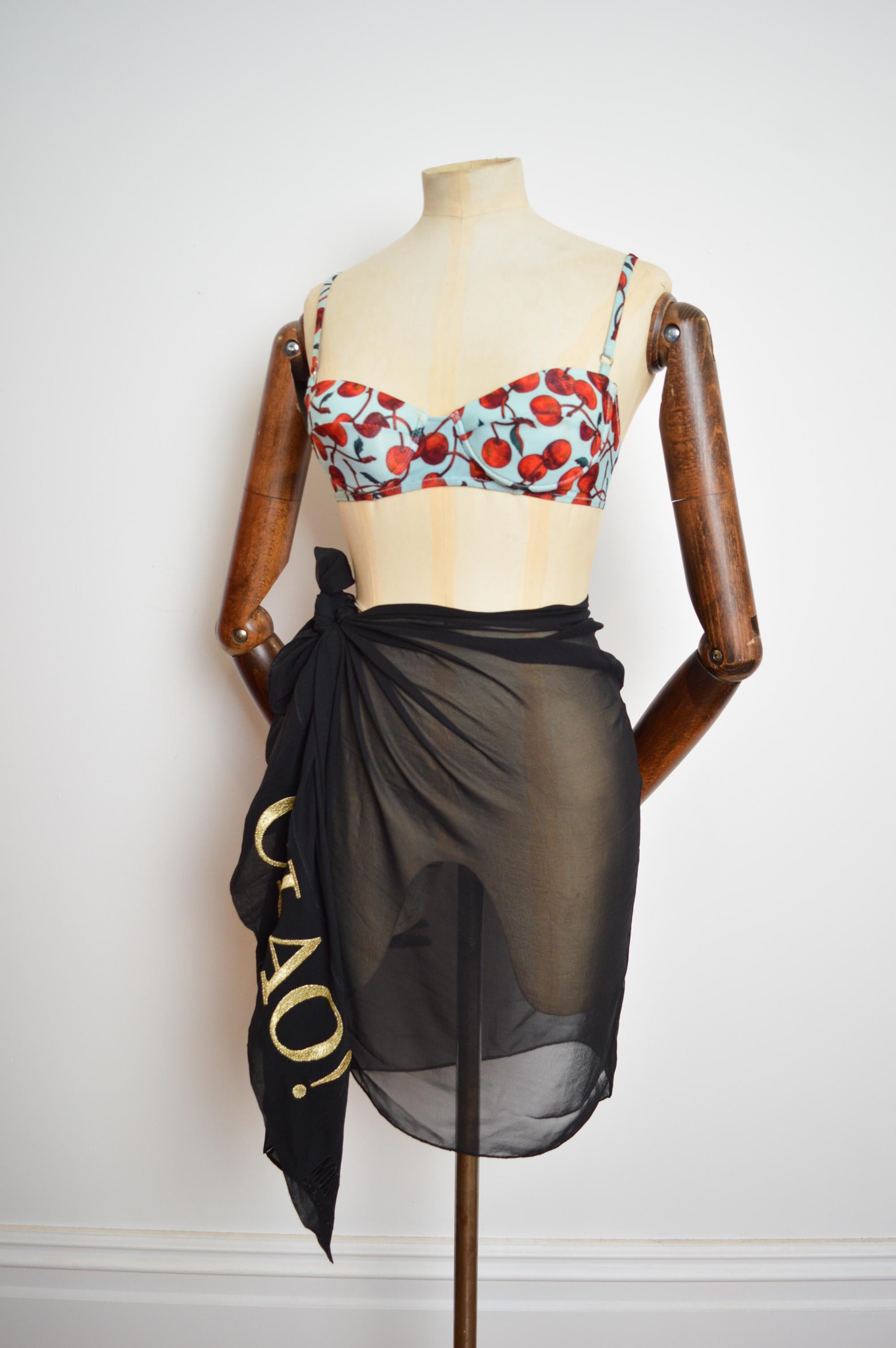 Primavera / Estate 1996 DOLCE & GABBANA Reggiseno Bikini con Stampa Ciliegia - Crop Top in vendita 1