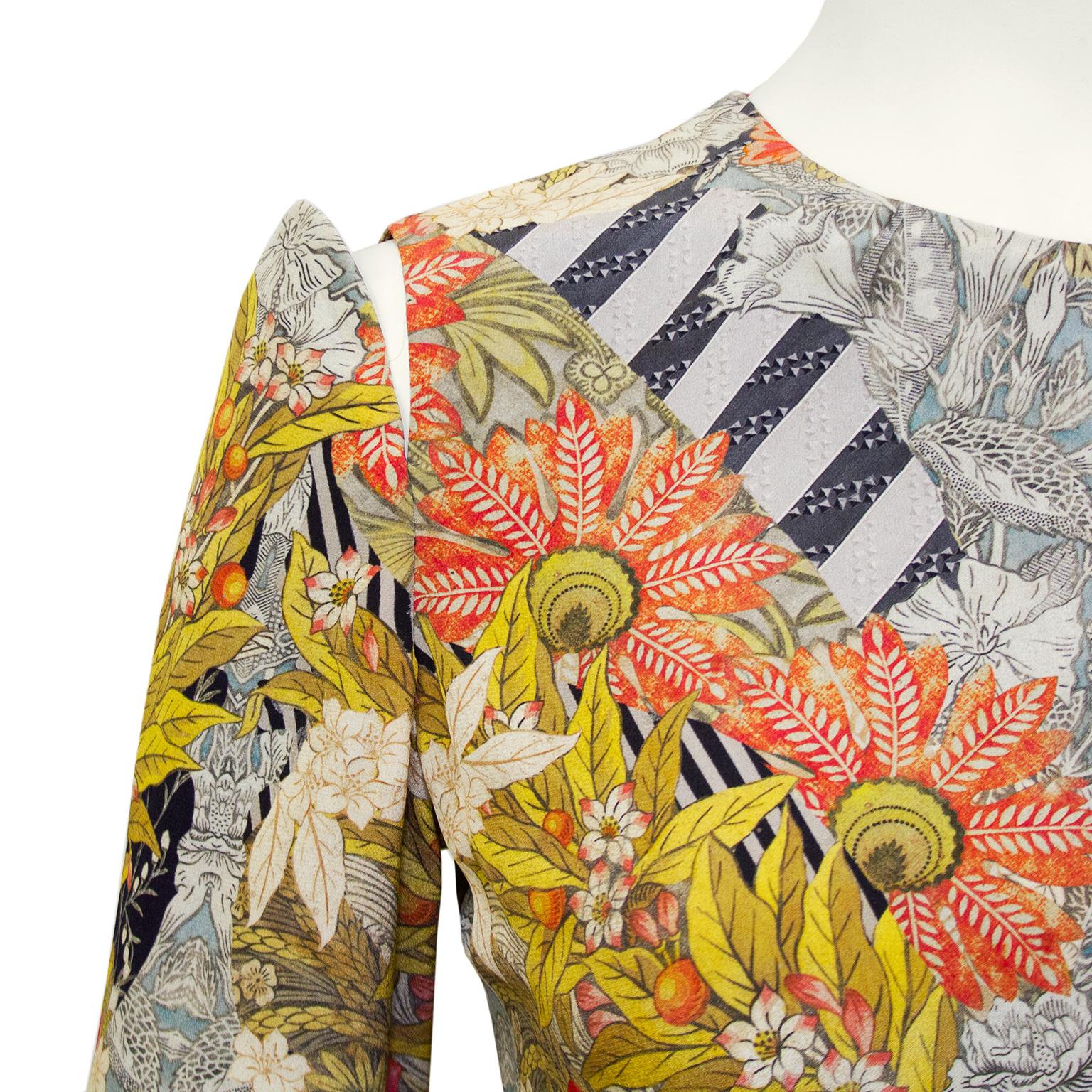 Alexander McQueen - Robe à finition folklorique, printemps/été 2011  Pour femmes en vente