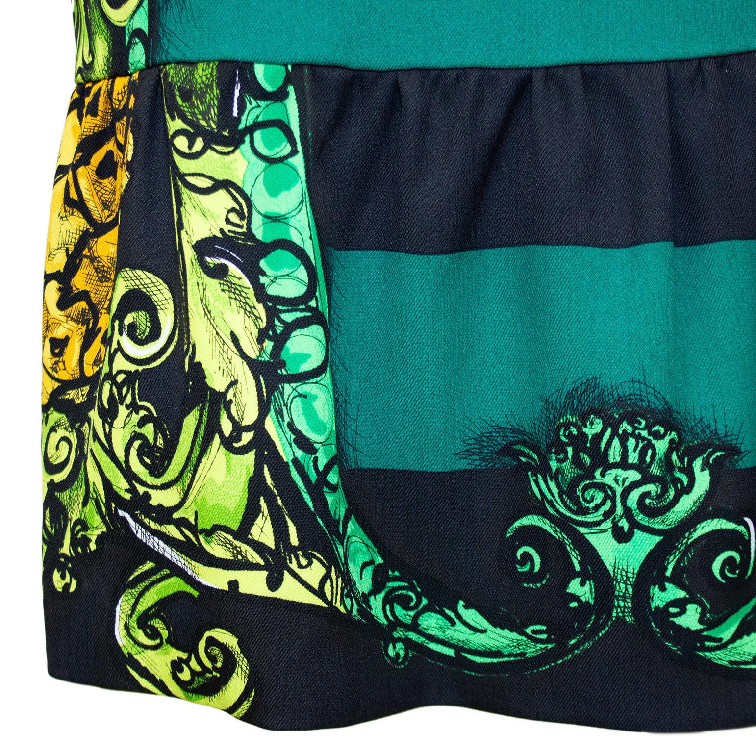  Frühjahr/Sommer 2011 Prada Trägerloses Kleid mit grünen und schwarzen Streifen und Cherubdruck  im Angebot 4