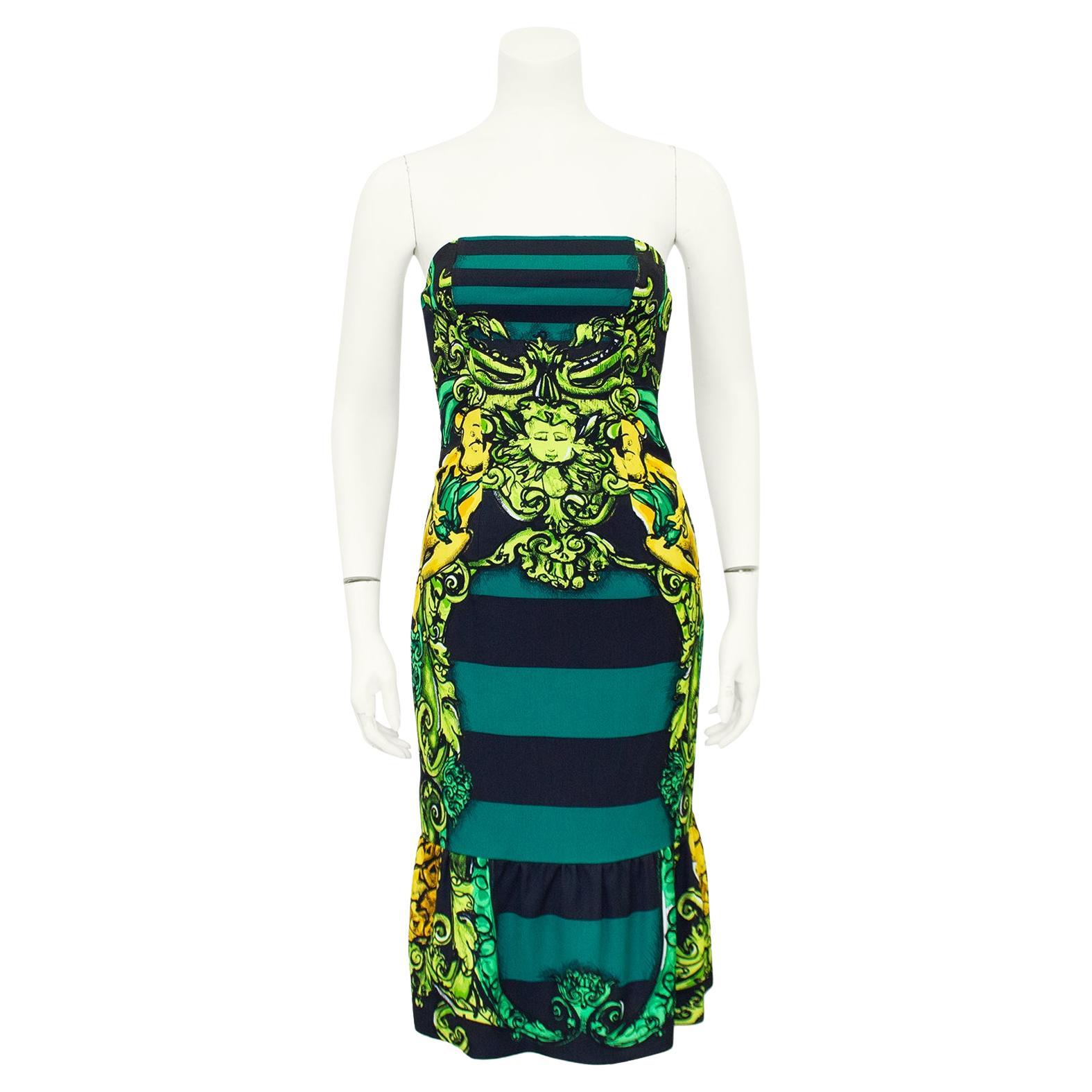  Frühjahr/Sommer 2011 Prada Trägerloses Kleid mit grünen und schwarzen Streifen und Cherubdruck  im Angebot
