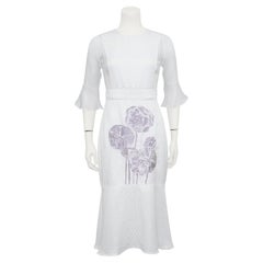 Robe blanche brodée en jacquard de soie et mousseline de soie, printemps/été 2015  