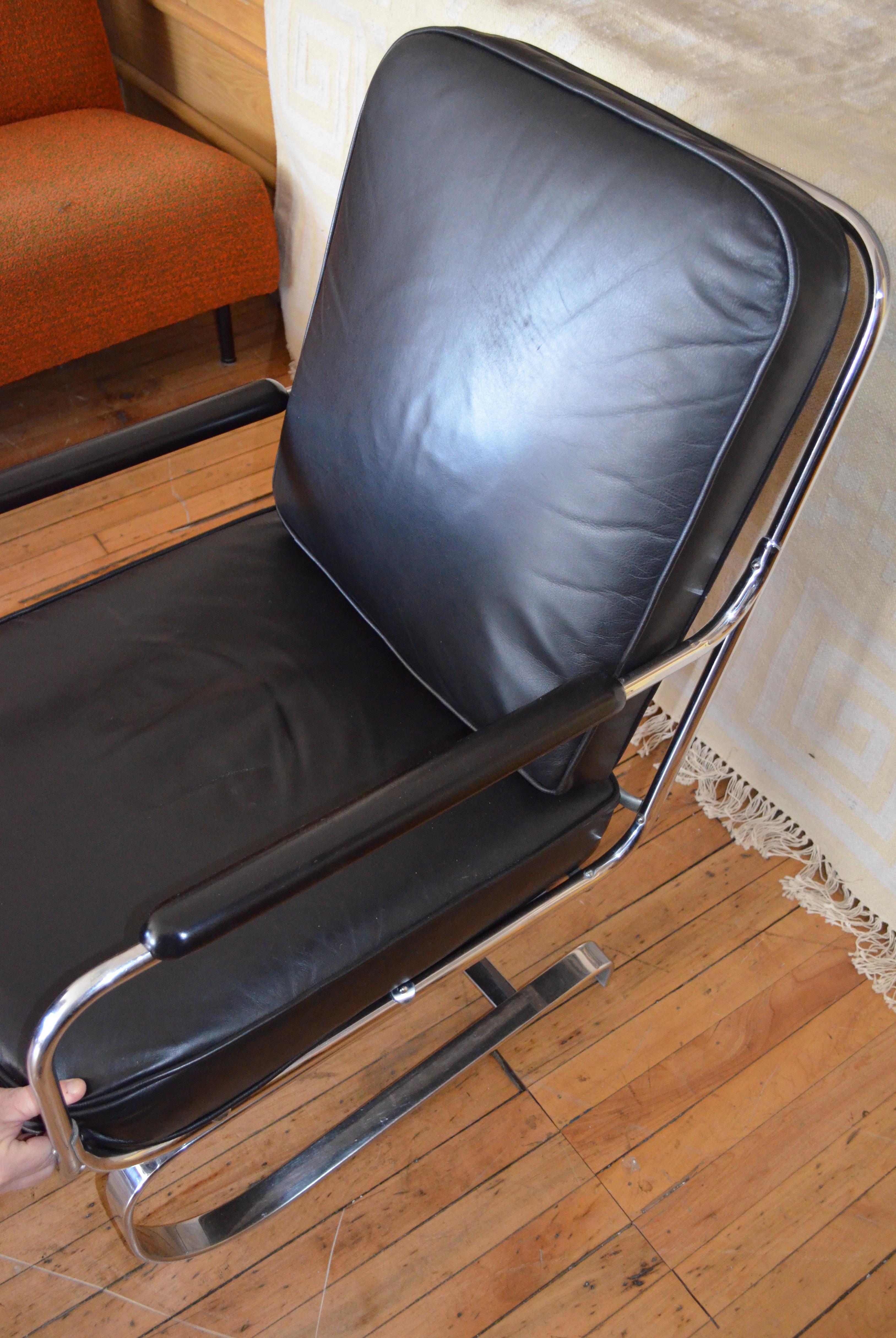 Springer Armchair Black Leather by KEM Weber for Lloyd Mfg, Bauhaus, Deco, 1935 In Good Condition For Sale In Madison, WI