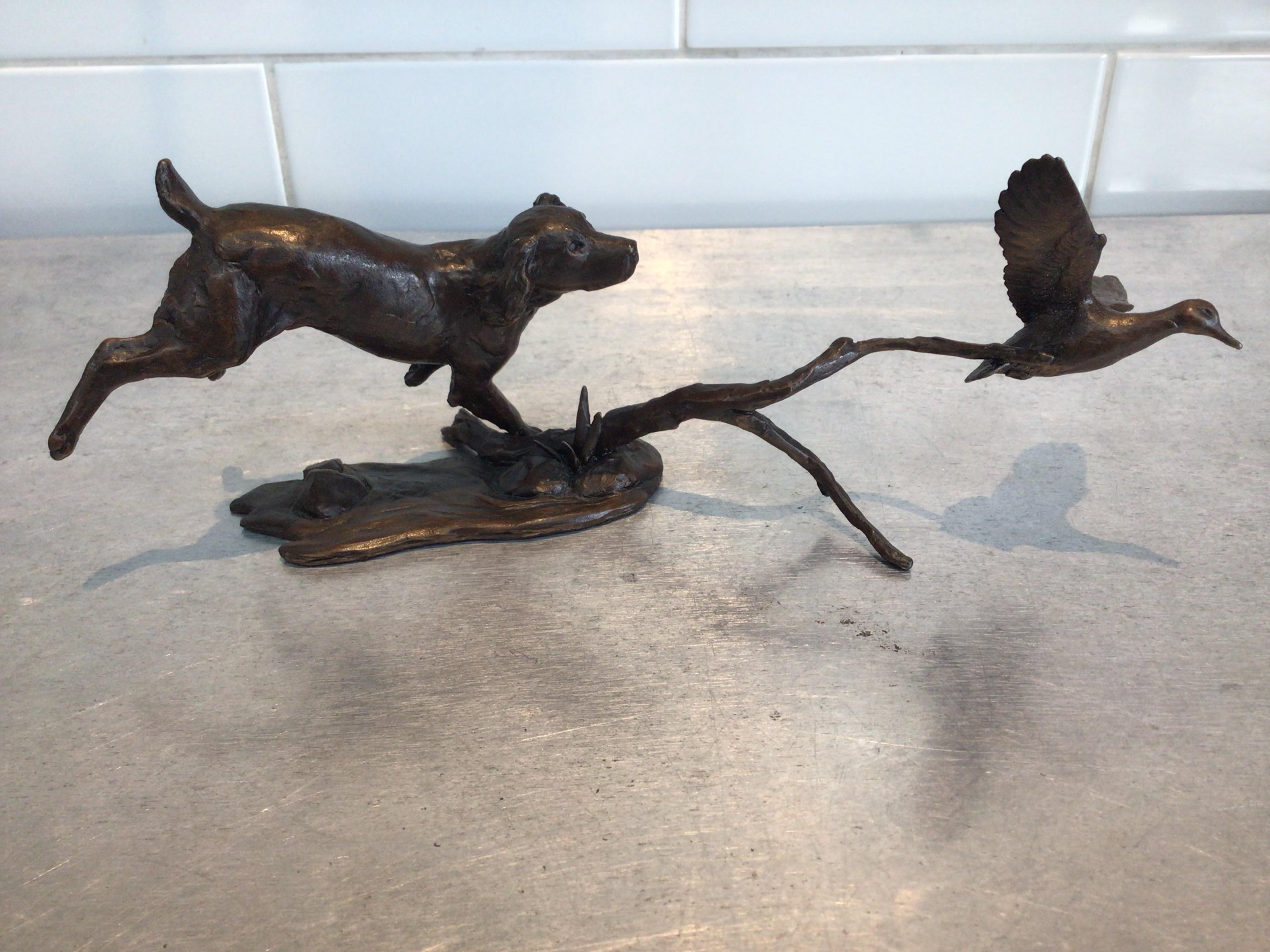 Springer Spaniel e anatra Michael Simpson Scultura in bronzo firmata in edizione limitata in vendita 2