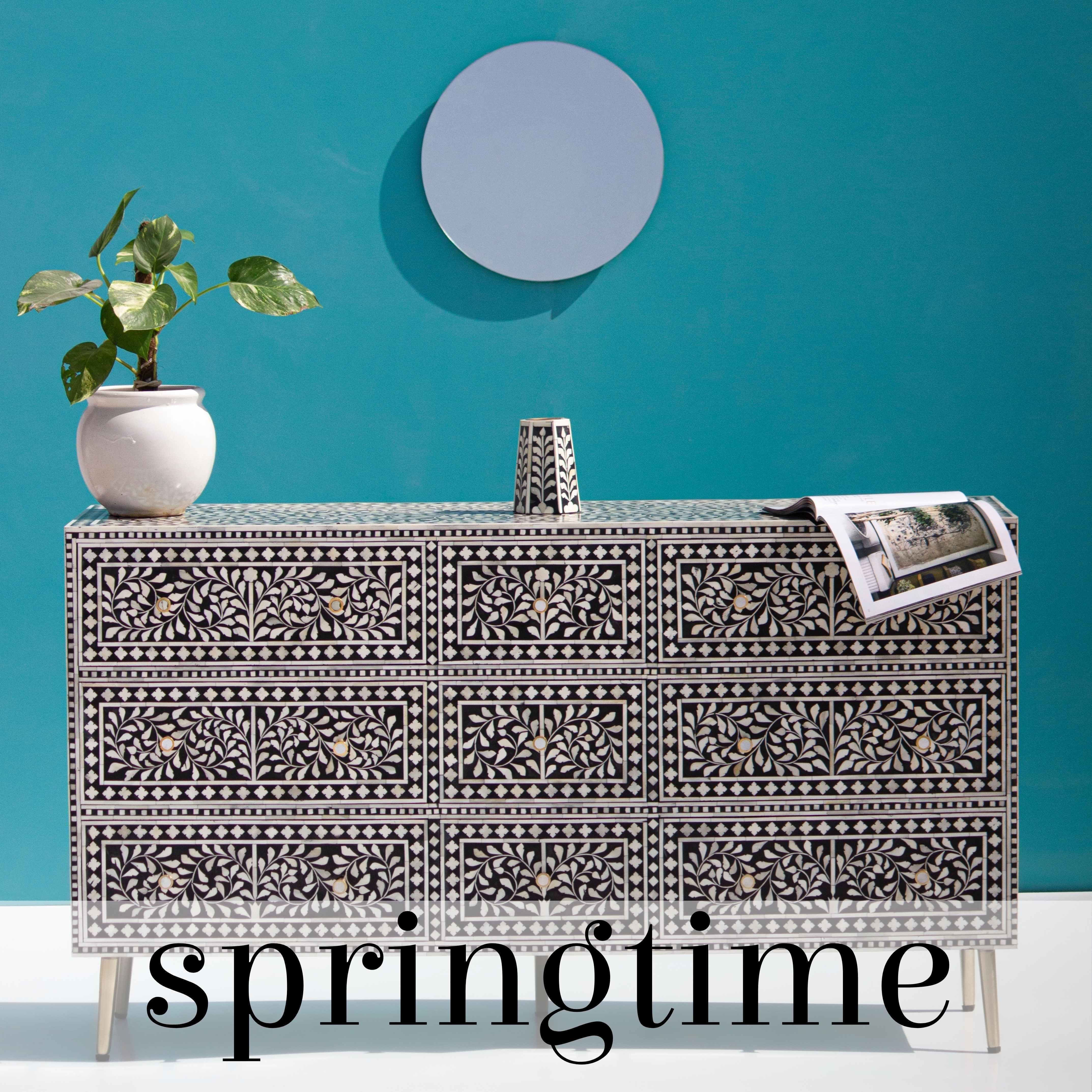 Indiano Cassettiera a nove cassetti Springtime Mid Century in vendita