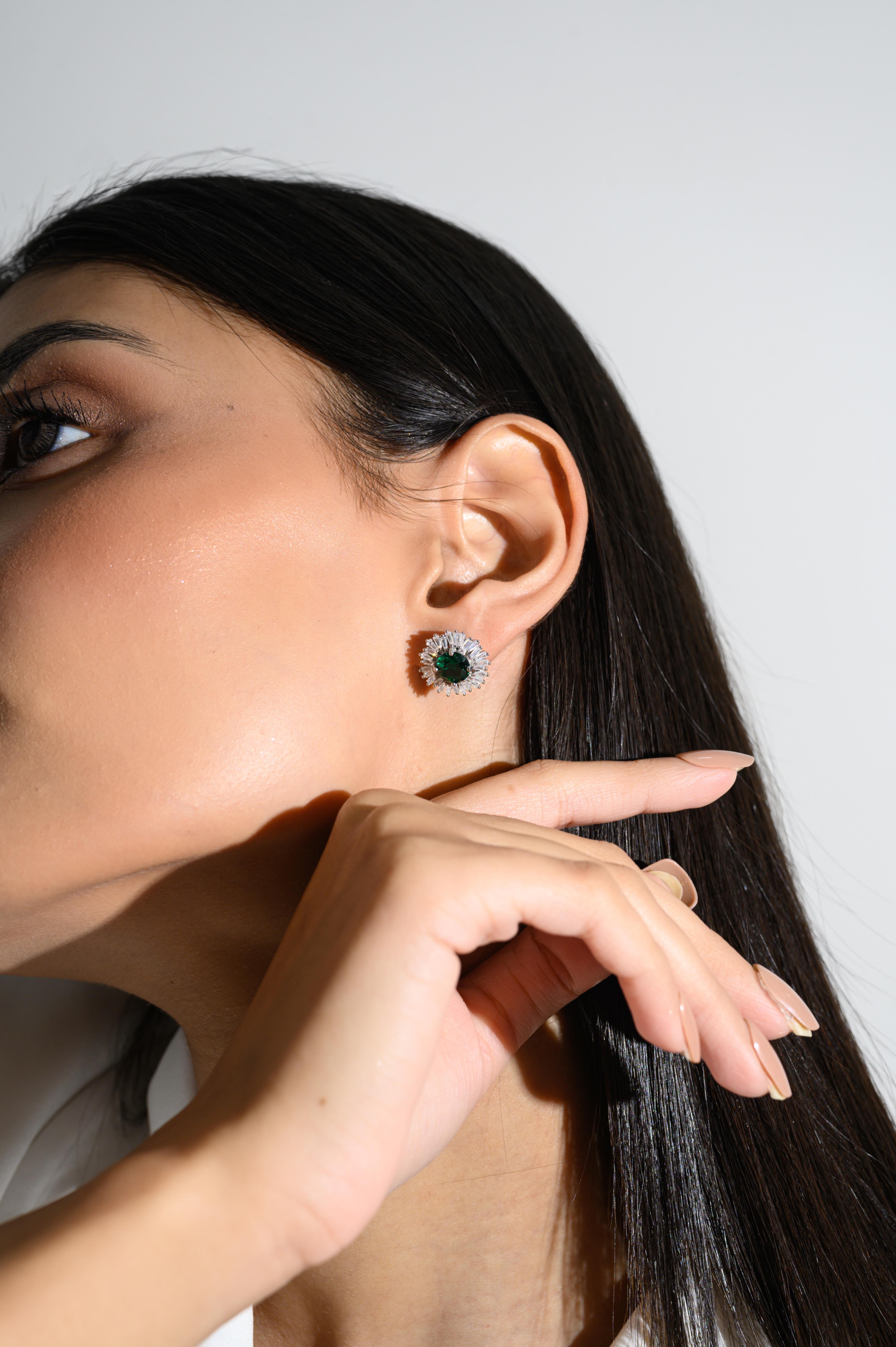 Baguette Cut Sprinkle Green Rhinestone Studs Earring for Wedding in Silver Fashion Jewelry For Sale