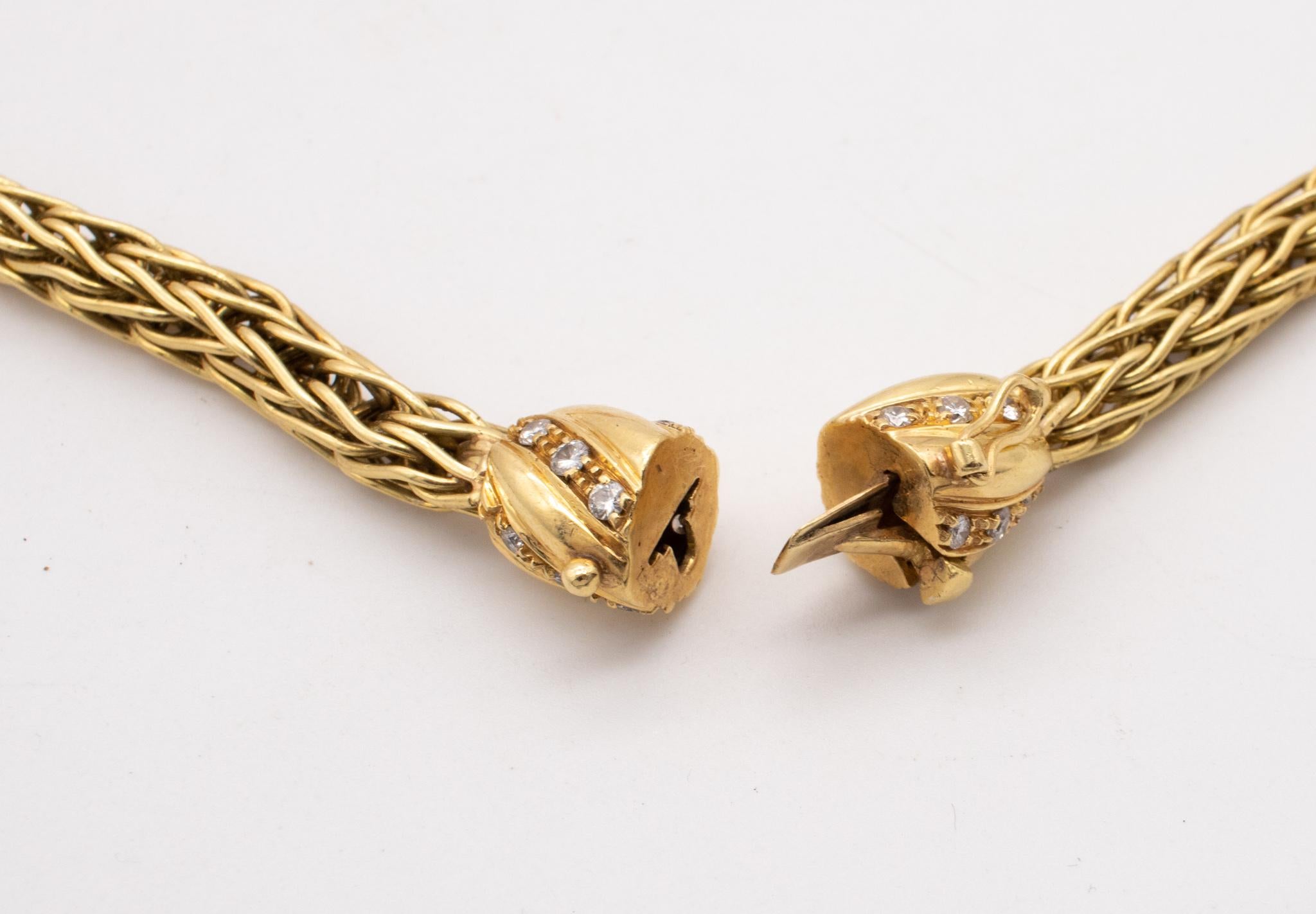 Spritzer und Fuhrmann Halskette aus 18 Karat Gold mit 3,10 Karat Diamanten und Korallen im Angebot 1