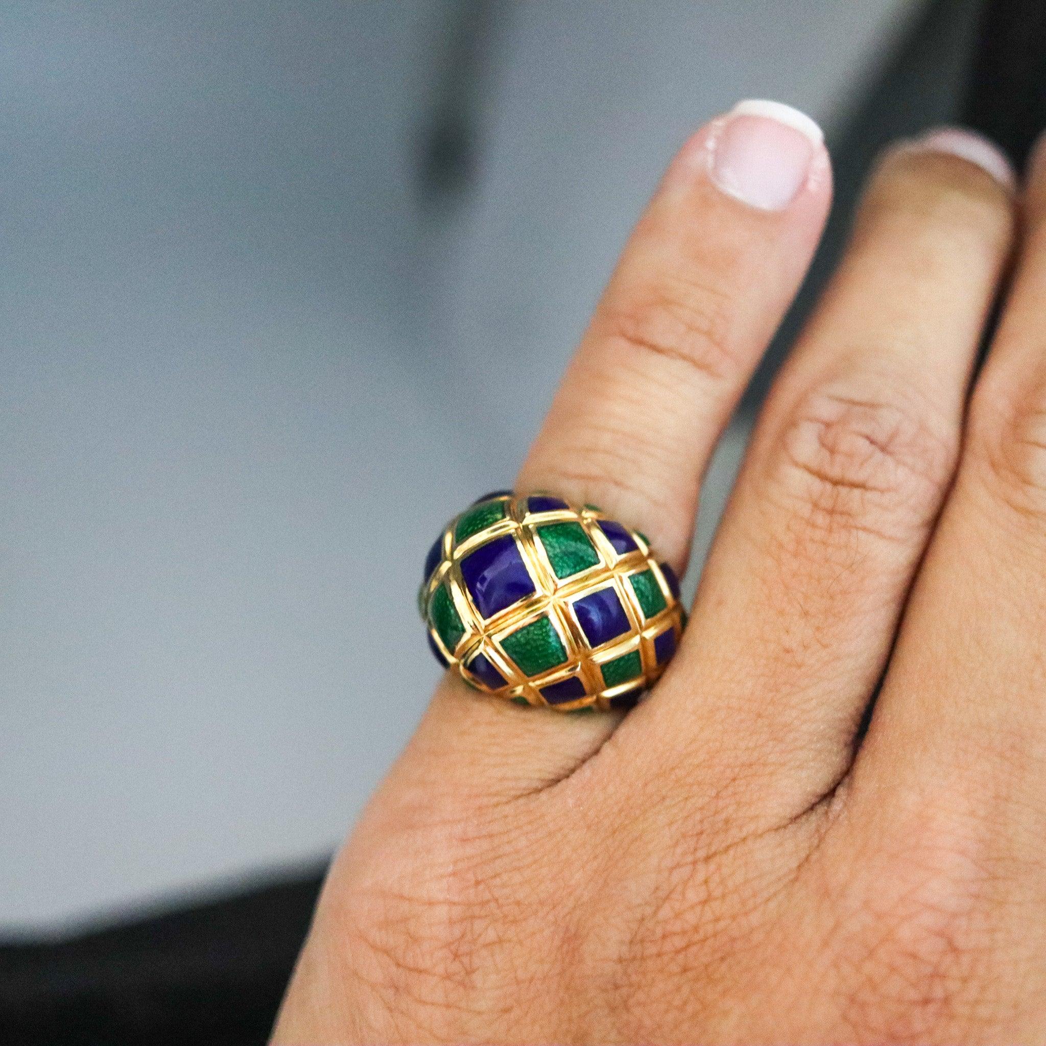 Spritzer & Fuhrmann 1960 Bague cocktail émaillée en or jaune massif 18Kt en vente 2