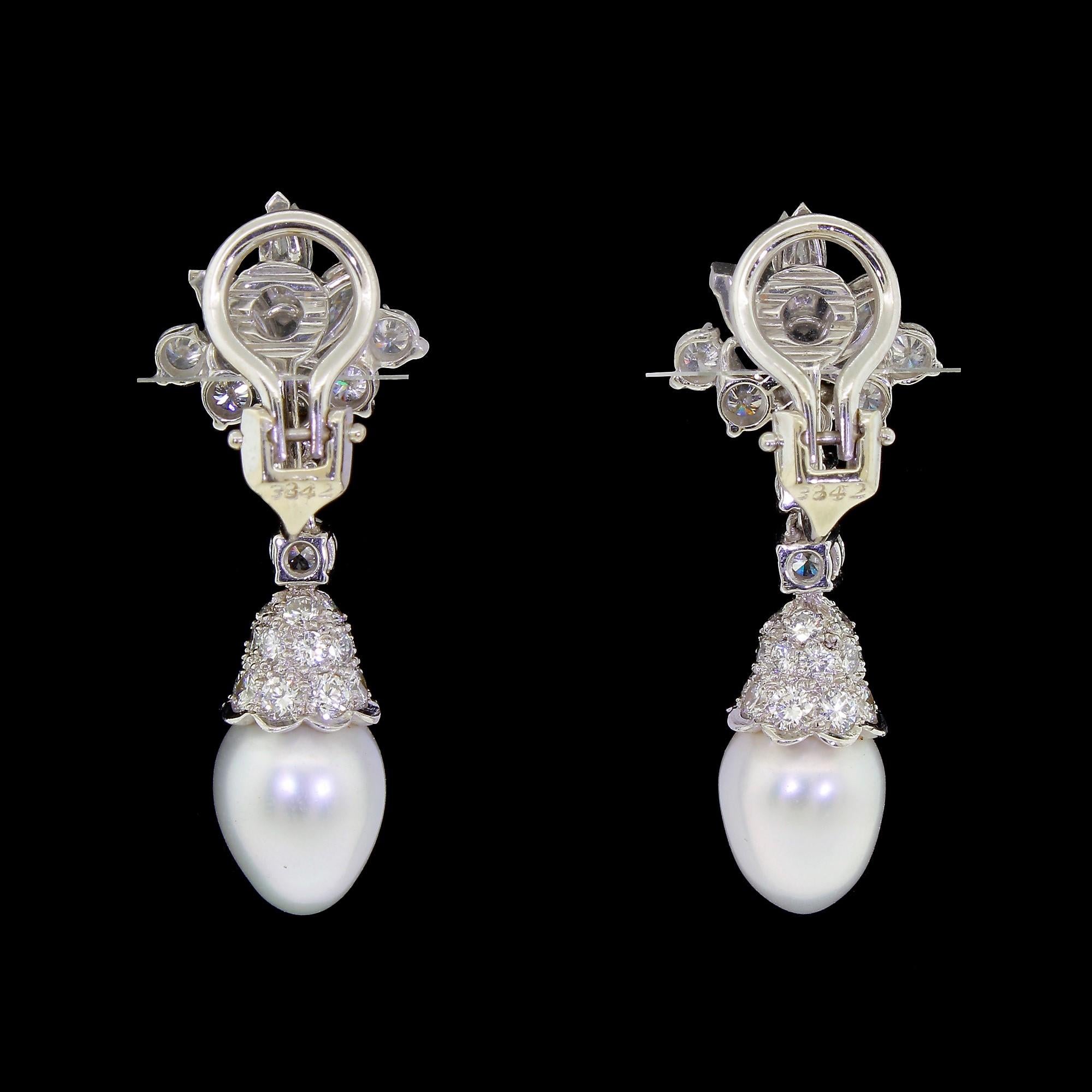 Spritzer & Fuhrmann Platinum Diamond White Gold South Sea Pearl Drop Earrings In Excellent Condition In Lauderdale by the Sea, FL