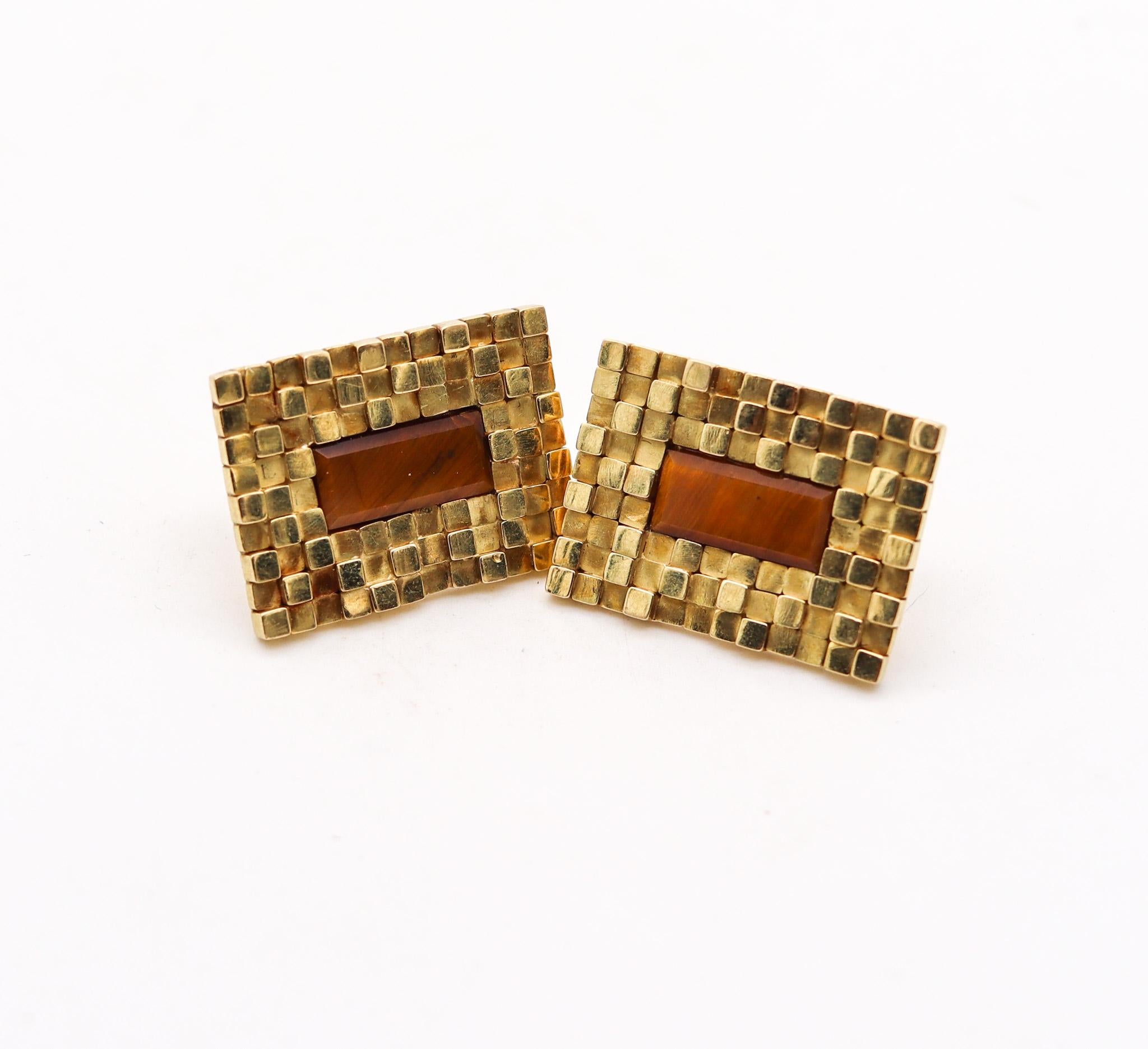Women's Spritzer & Furhmann 1960 Modernist Geometric Earrings 18Kt Gold With Tiger's Eye For Sale