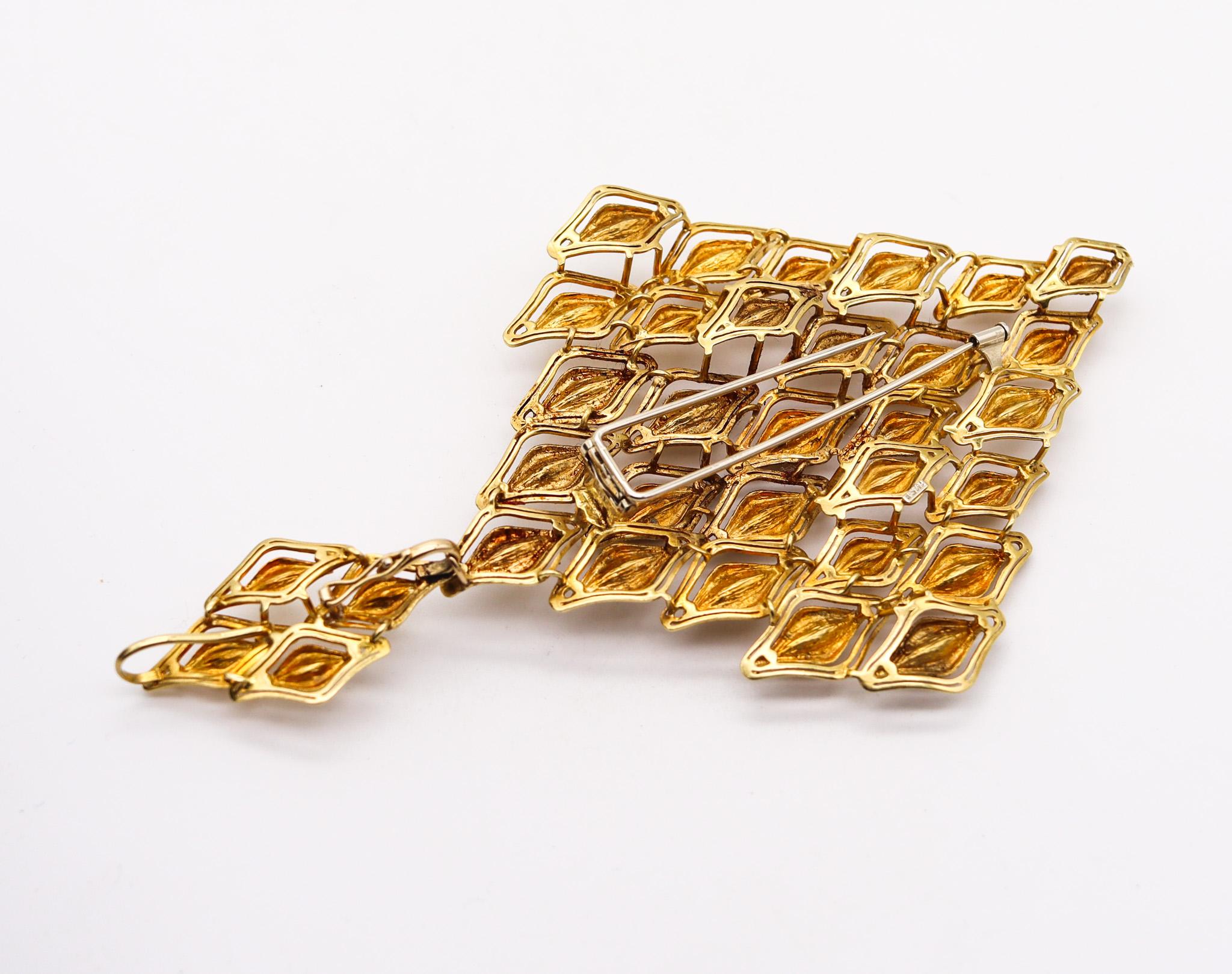 Spritzer & Furhmann 1960 Retro Modernist Large Pendant In Solid 18Kt Yellow Gold For Sale 1