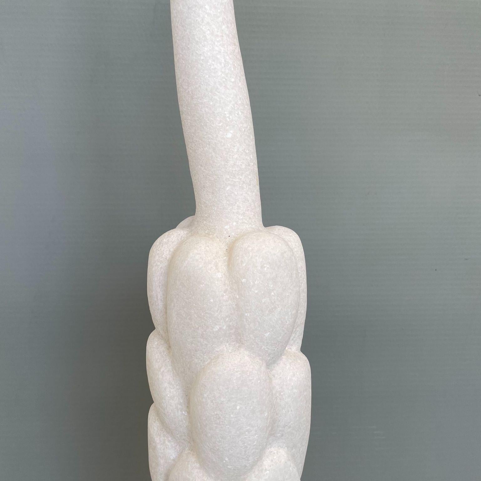 Sprout-Skulptur aus handgeschnitztem Marmor von Tom Von Kaenel im Angebot 1