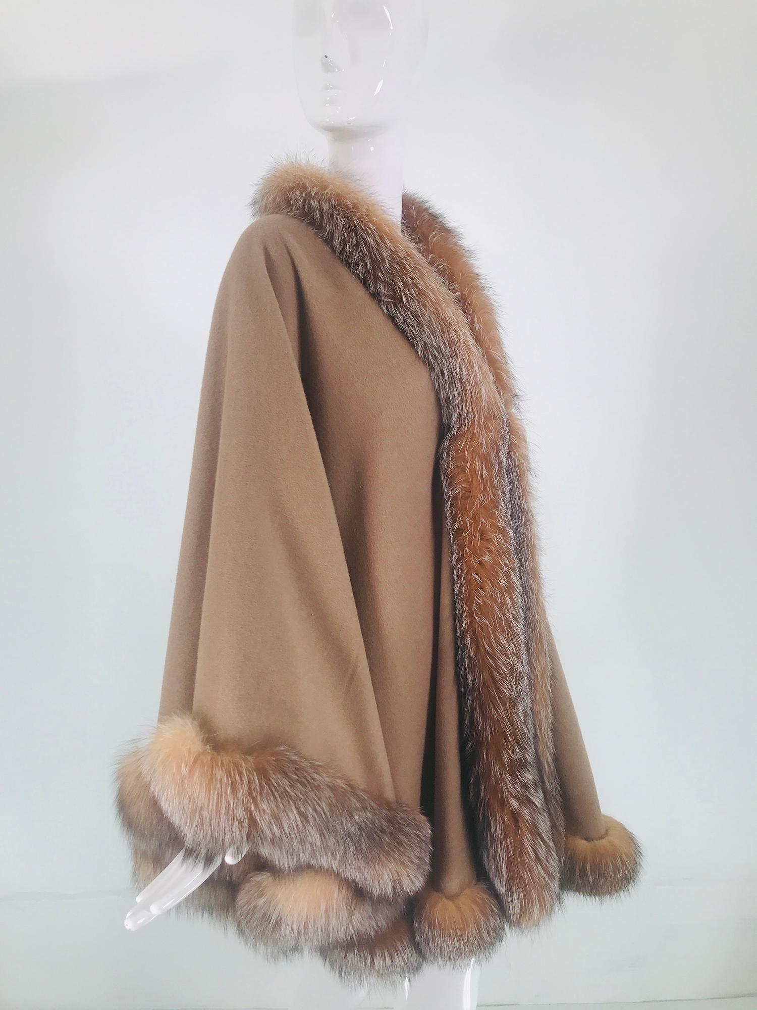Sprung Freres Paris Red Fox Wool/Cashmere Reversible Cape Grey/Camel Tan OS 3