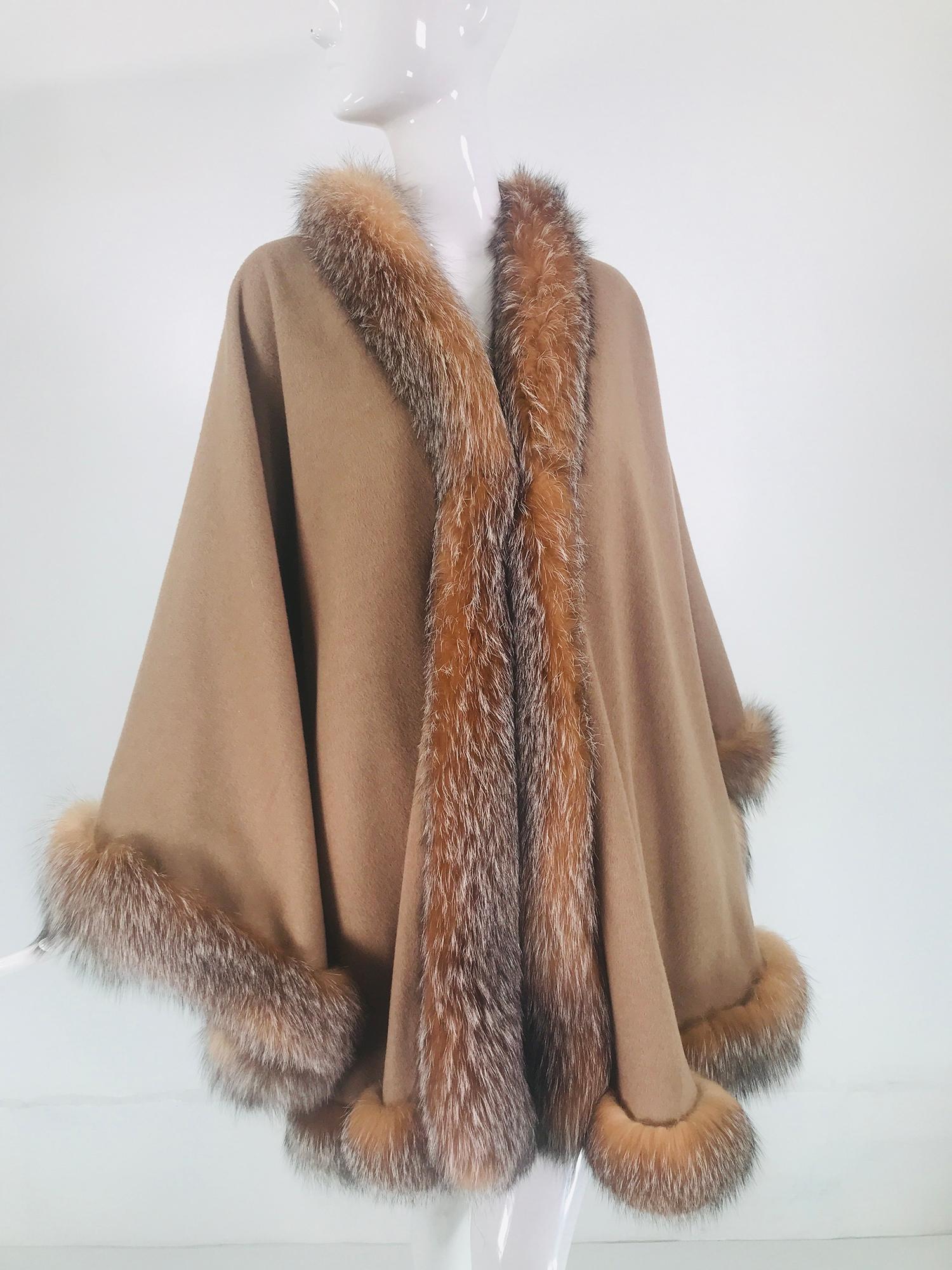 Sprung Freres Paris Red Fox Wool/Cashmere Reversible Cape Grey/Camel Tan OS 4