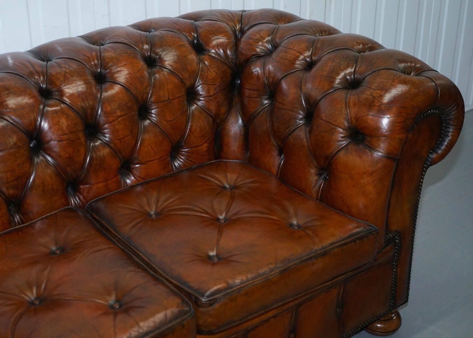 Sprung Walnut Thomas Chippendale Restored Aged Brown Leather Chesterfield Sofa 3