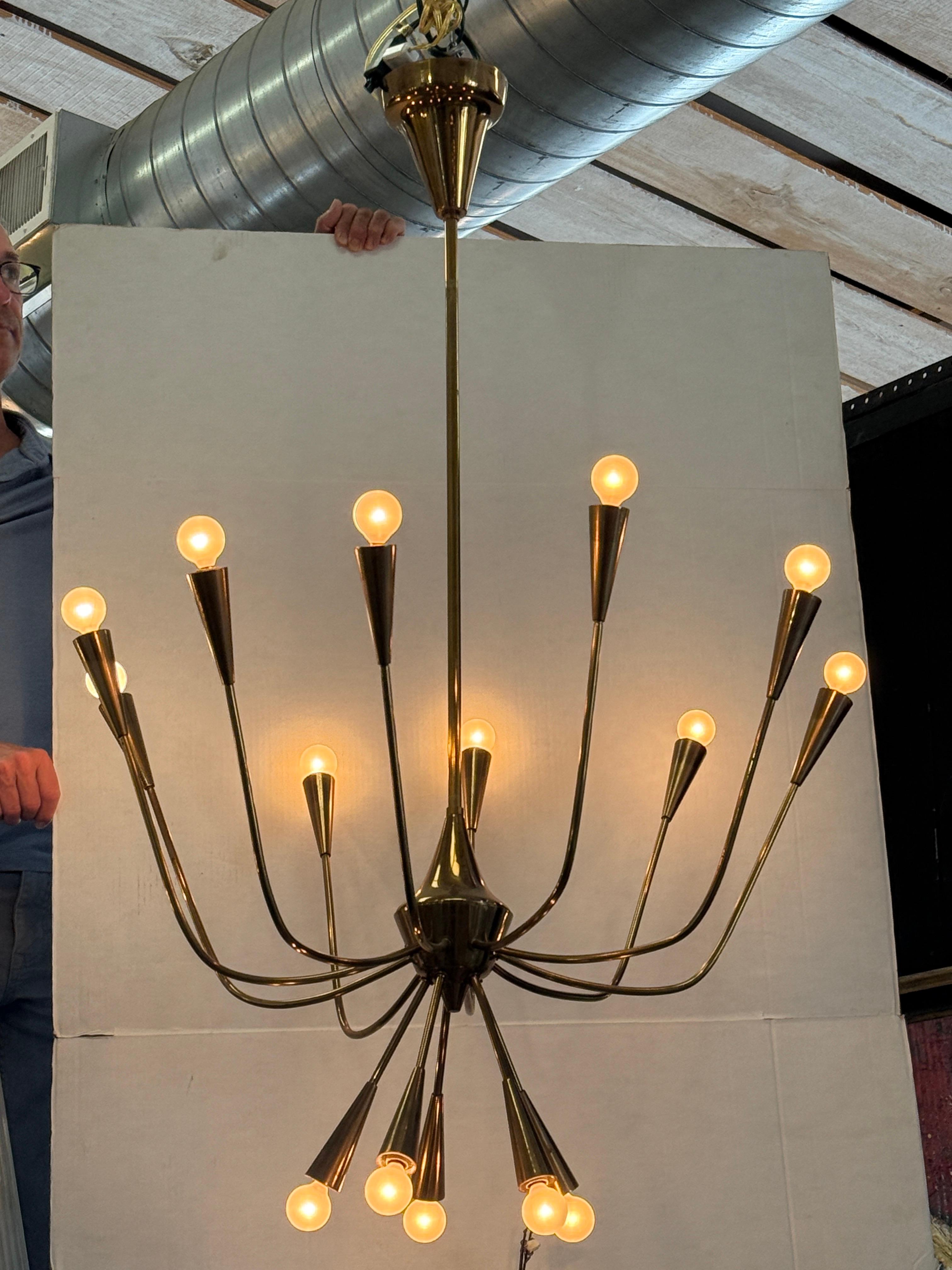 Mid-Century Modern Sputnik 1960s Oscar Torlasco  Chandelier From Italy For Sale