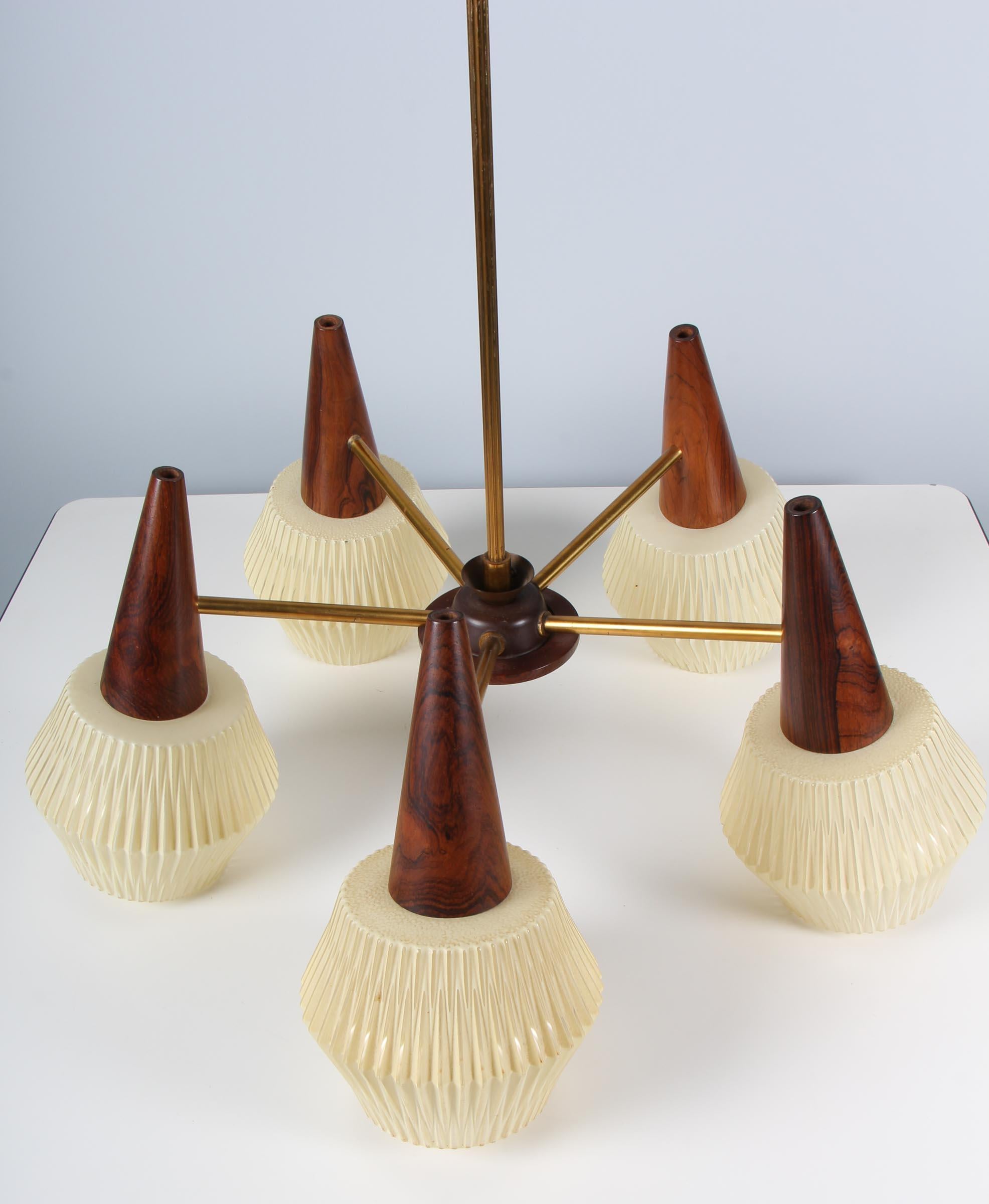 Scandinavian Modern Sputnik Chandelier with Five Light Sources, Glass, Brass & Rosewood, 1960s Lyfa