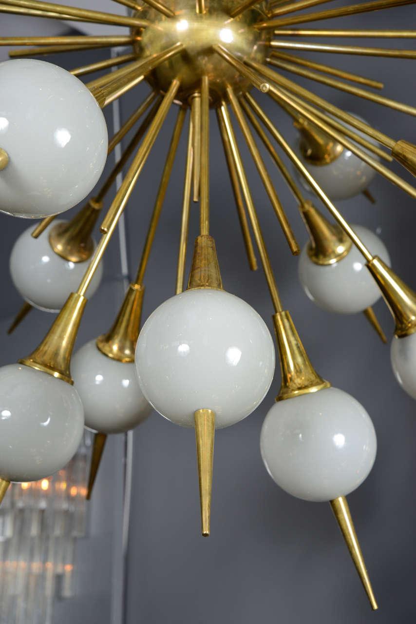 Sputnik Chandelier with Grey Murano Glass Globes In New Condition For Sale In Saint-Ouen, IDF