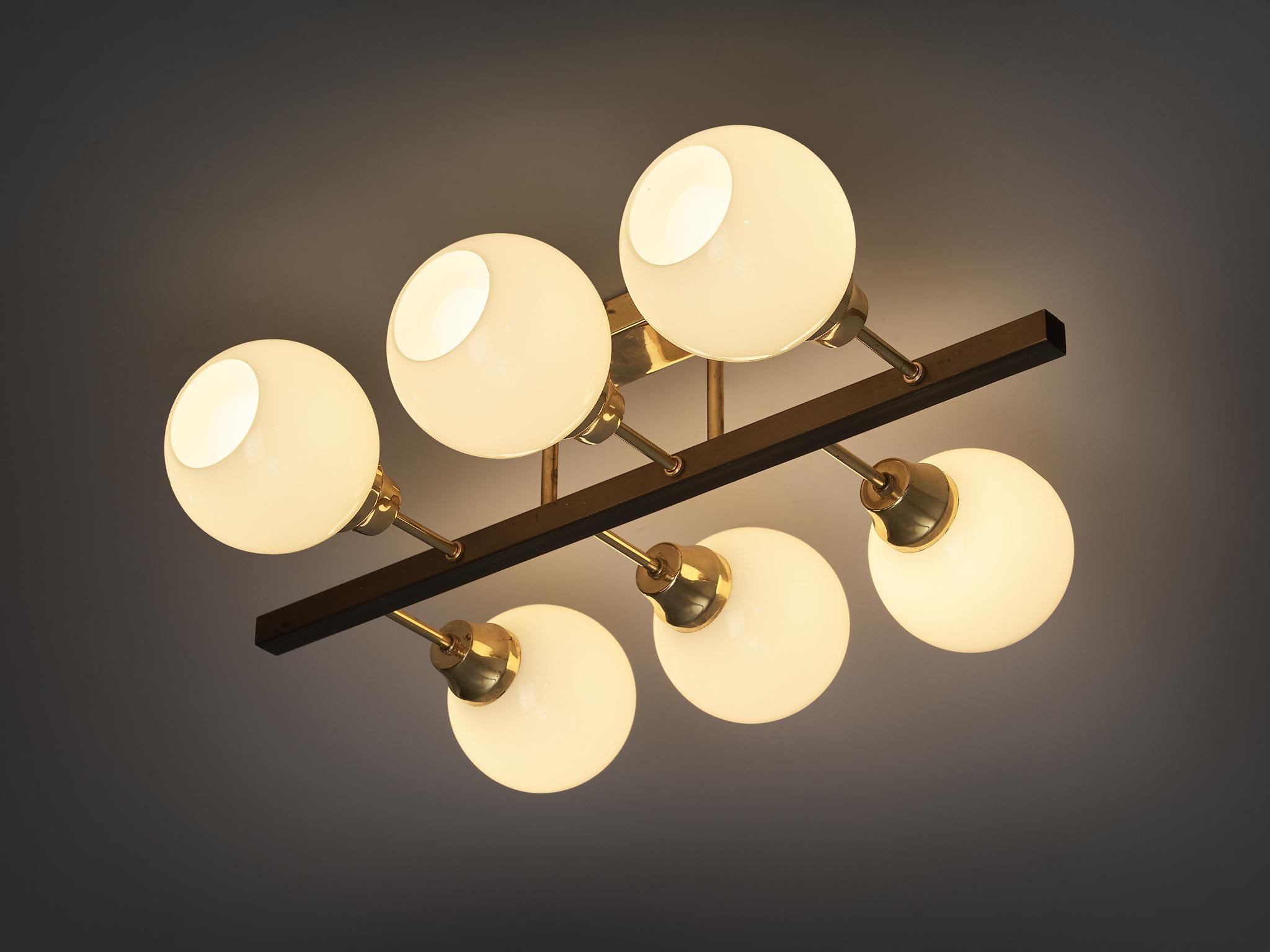 Lustre Sputnik en verre et laiton en vente 2