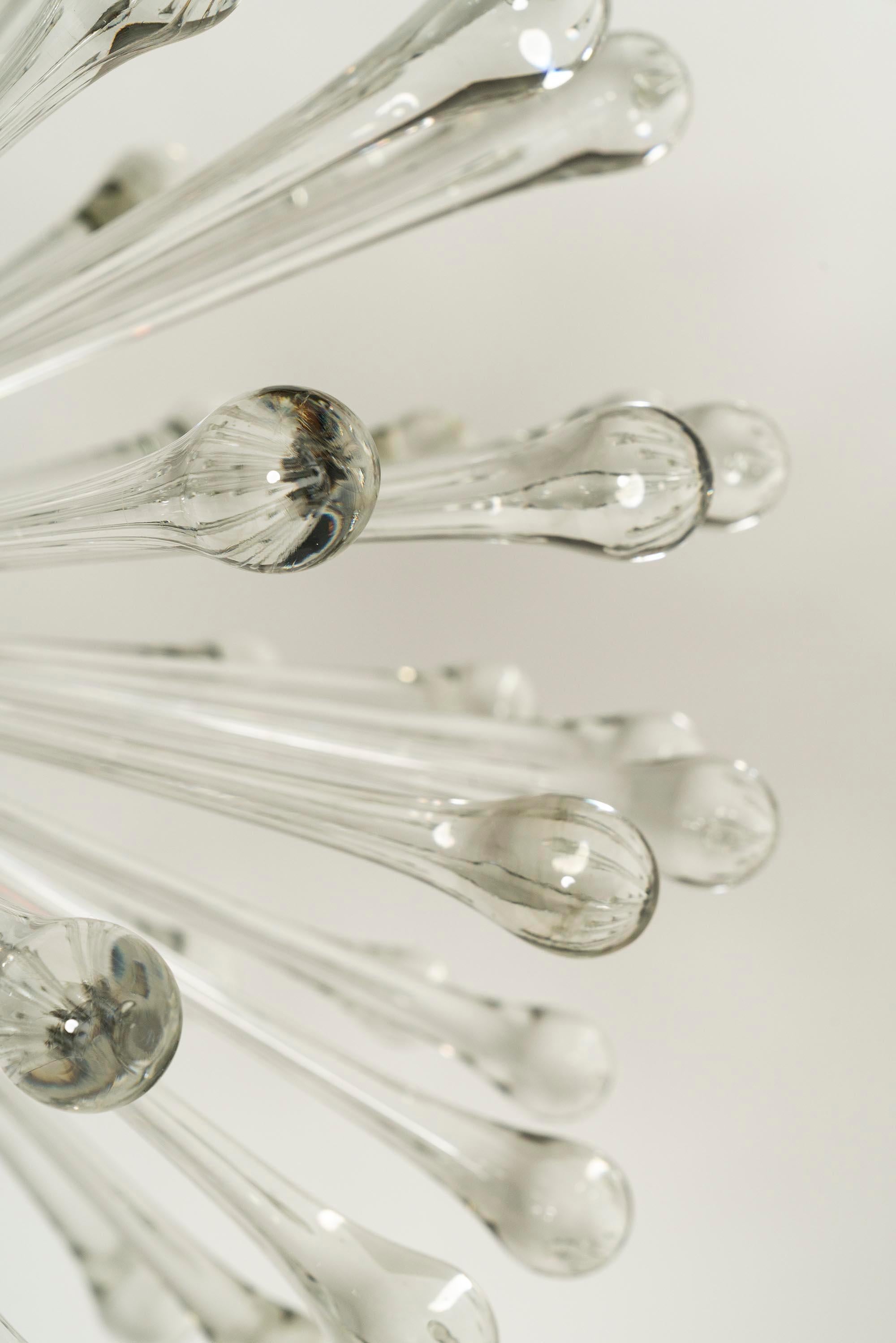 Sputnik Chandelier with Murano Glass Drops, Italy 1960s In Good Condition For Sale In Hellouw, NL