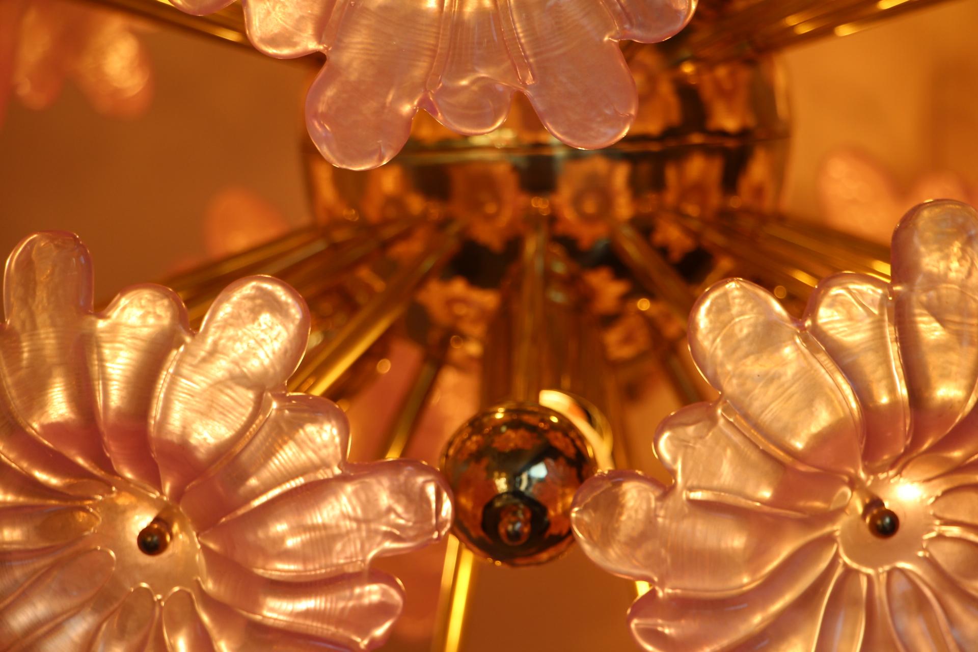 Sputnik Chandelier with Murano Glass Pink Flowers 10
