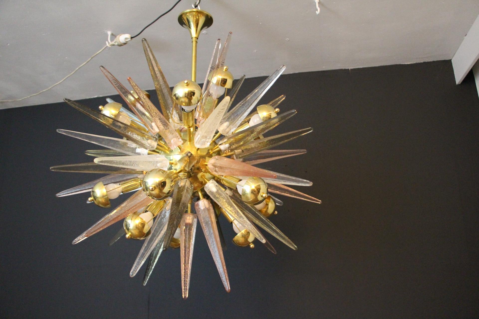 Mid-Century Modern Sputnik Chandelier with Pink, Smoke and Clear Crystal Murano Glass Spikes For Sale
