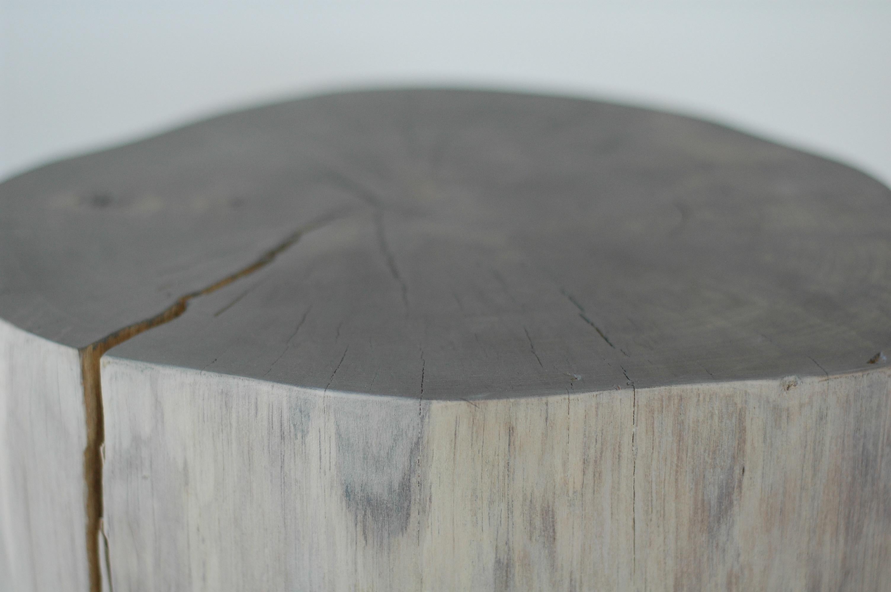 Contemporary Live Edge Round Side Table - Midcentury Modern Furniture - Sputnik Table