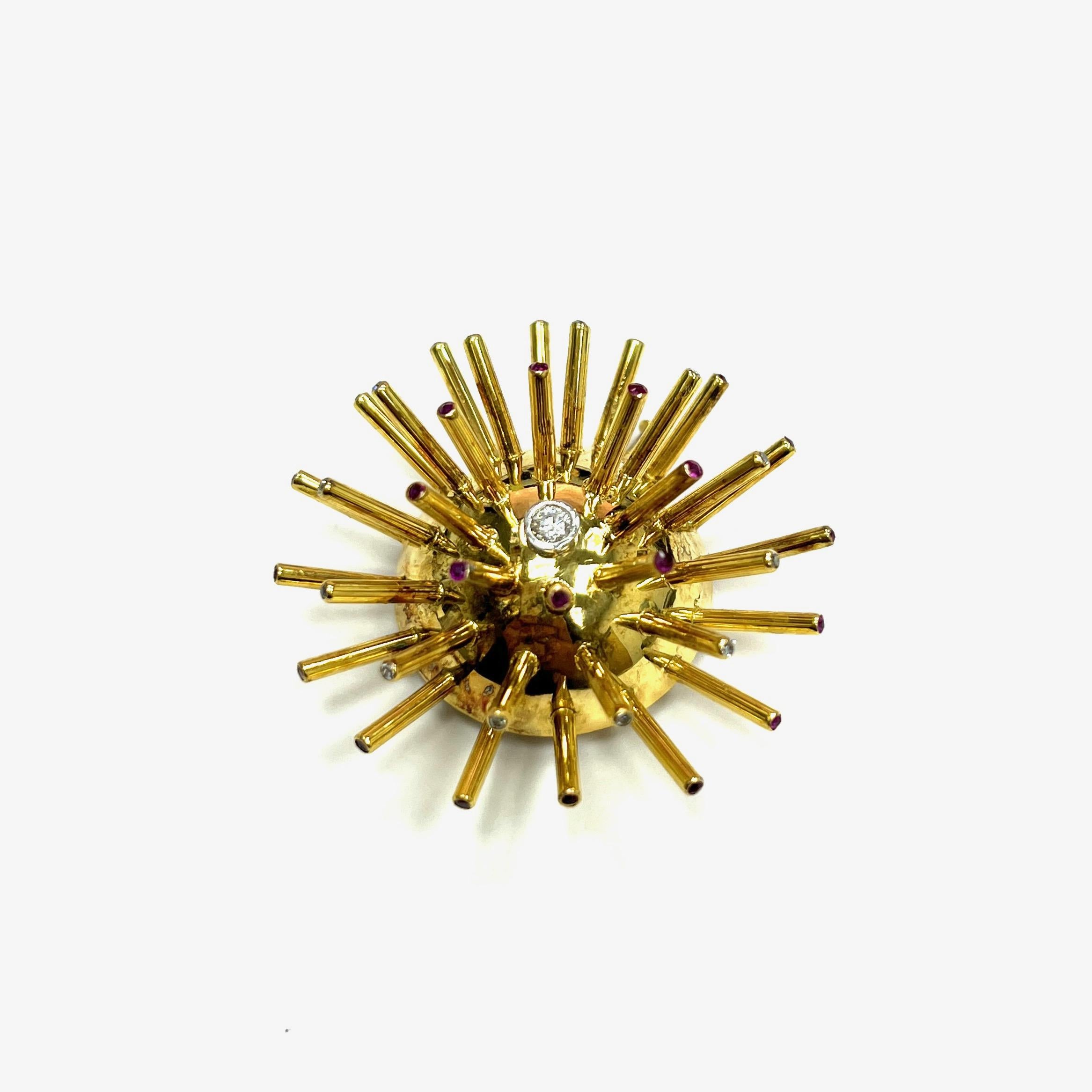 Round Cut Sputnik Diamond Ruby Yellow Gold Brooch For Sale