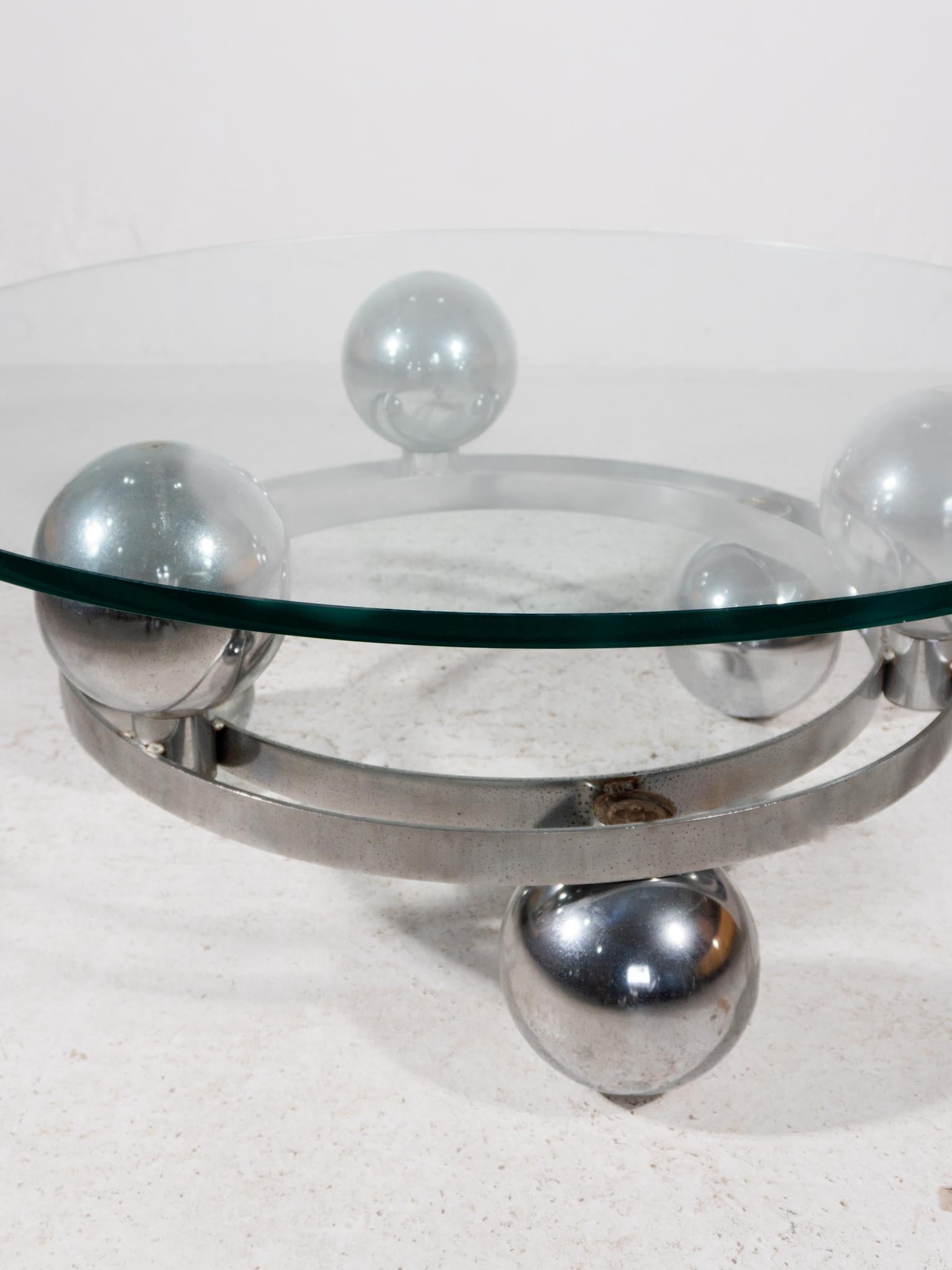 Sputnik, Couchtisch mit runder Glasplatte und Metall-Chromkugeln, Deutschland 1960er Jahre im Angebot 9