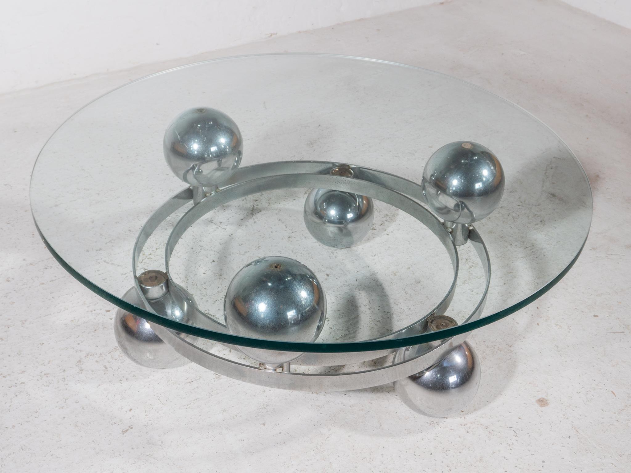 Sputnik, Couchtisch mit runder Glasplatte und Metall-Chromkugeln, Deutschland 1960er Jahre im Angebot 2