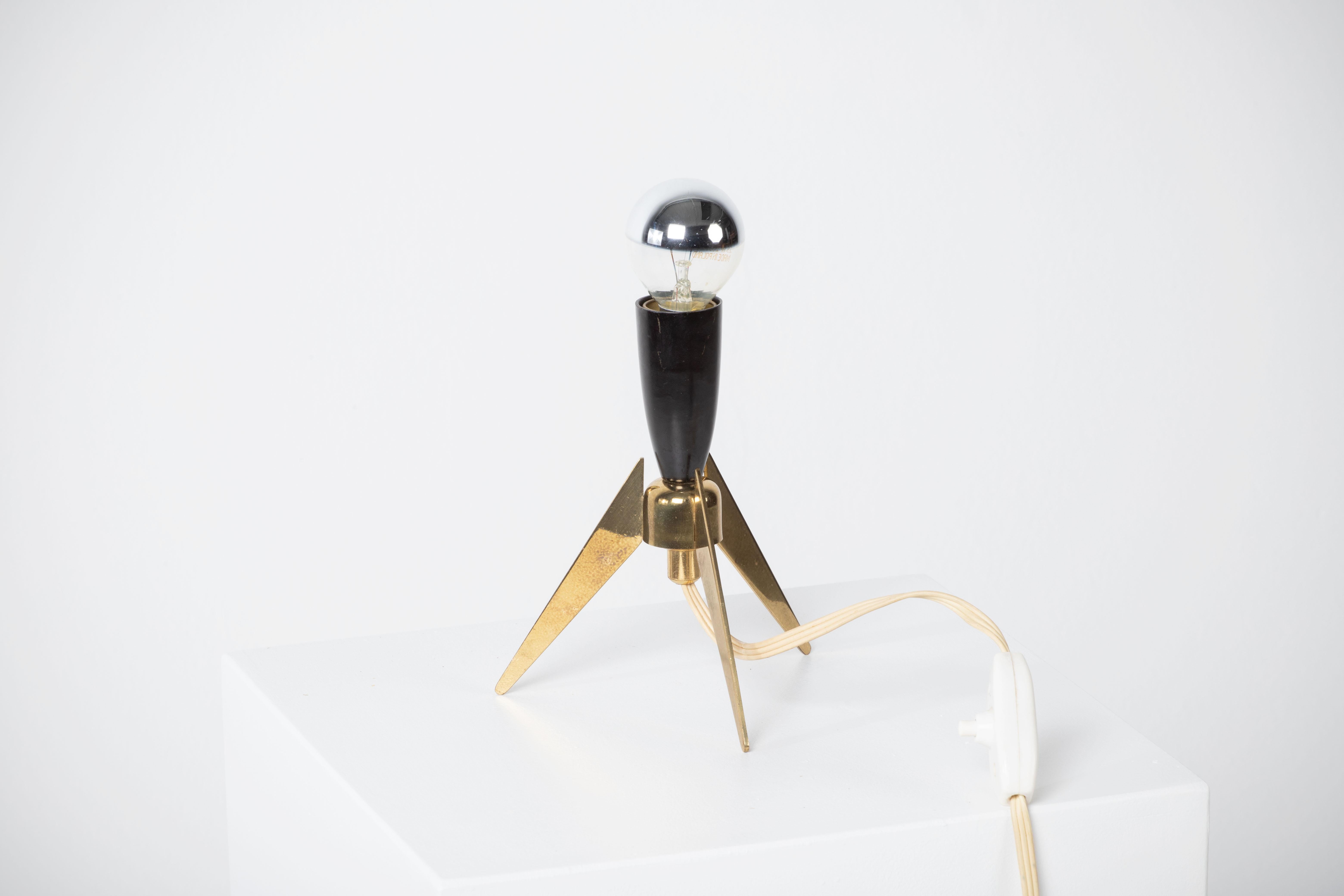 Lampe à poser Sputnik Mid Century, 1970, Italie Bon état - En vente à Kaštel Sućurac, Splitsko-dalmatinska županija