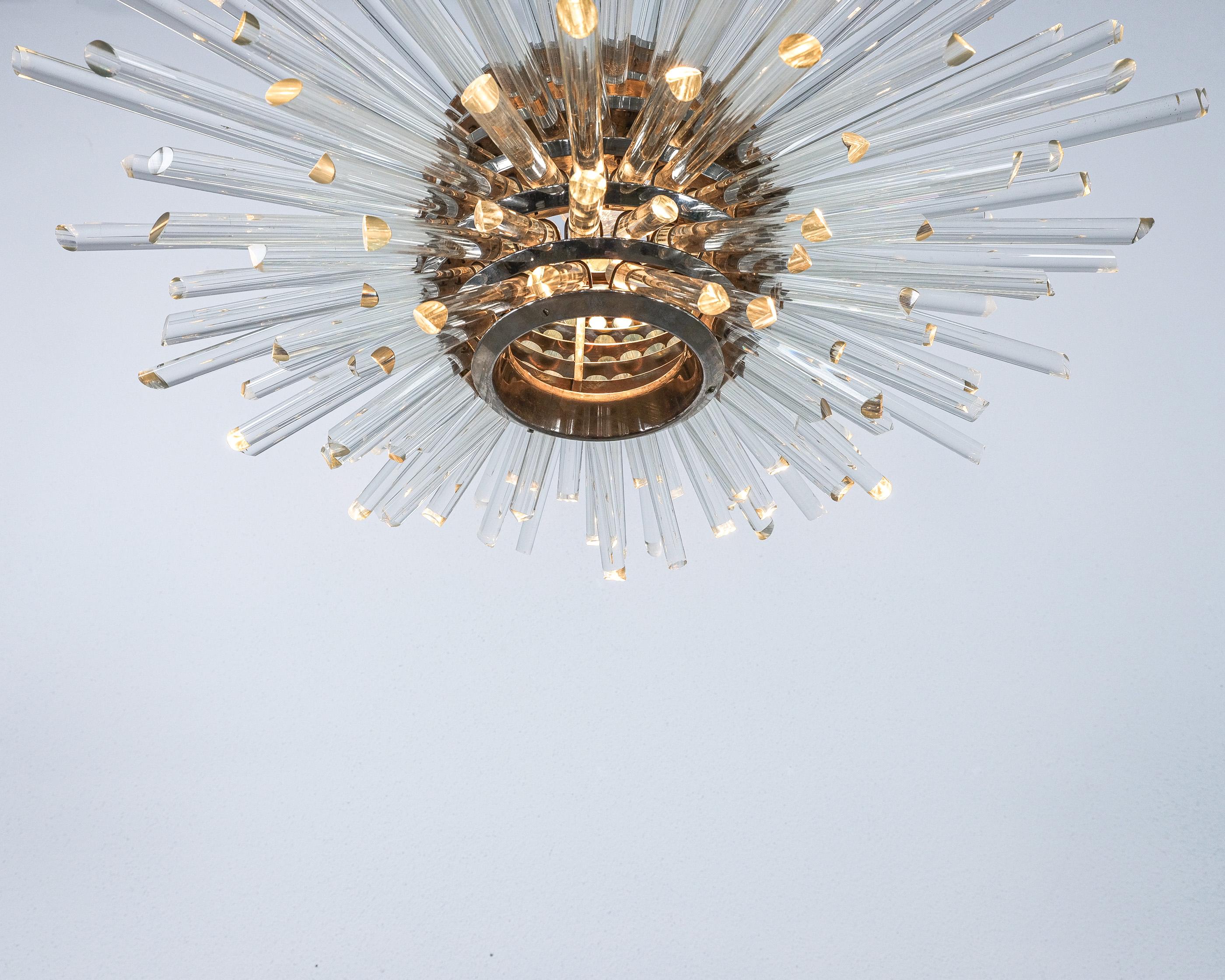 Milieu du XXe siècle Lustres à tige de verre Sputnik par Bakalowits Sohn, 1960 en vente