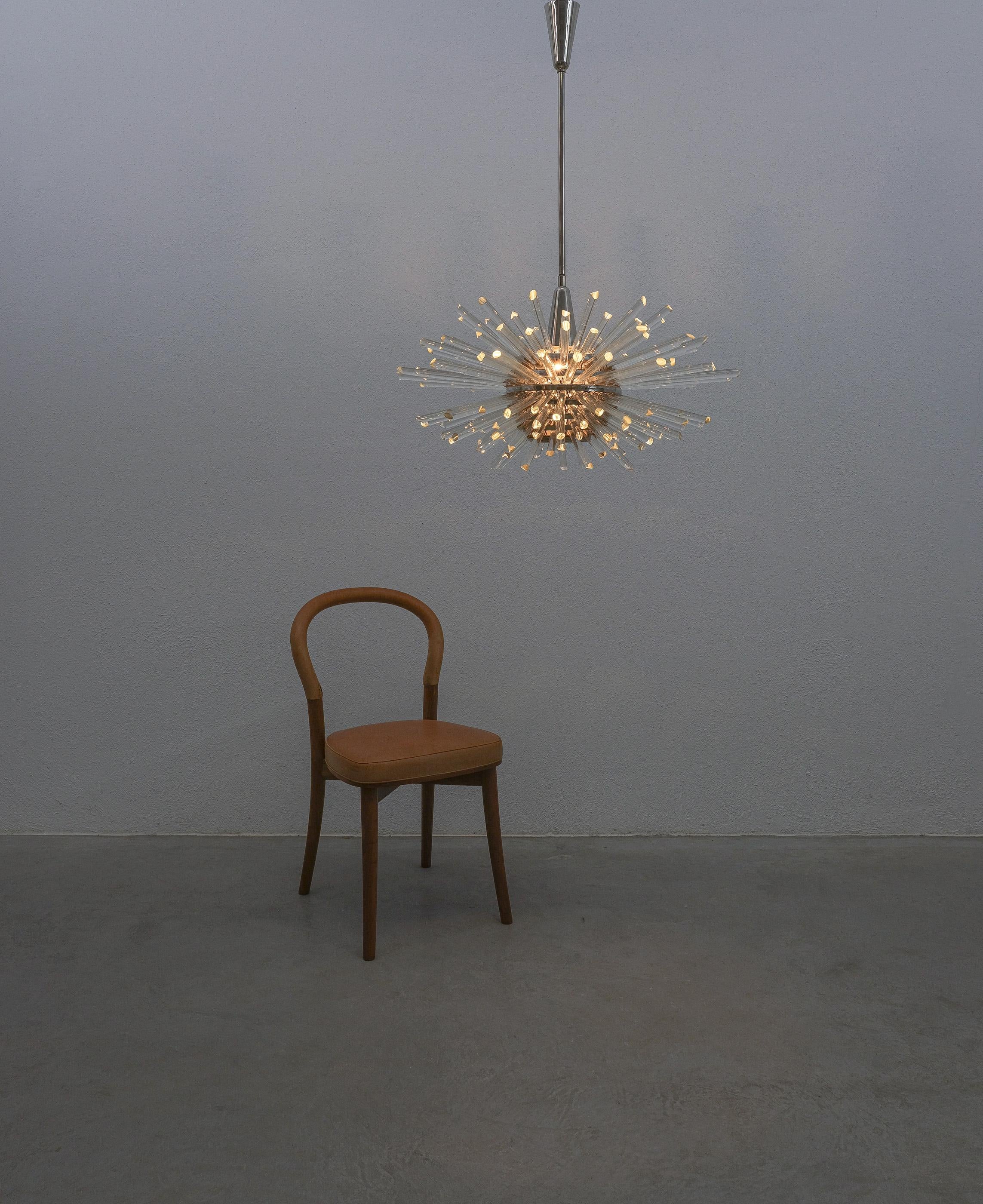 Lustres à tige de verre Sputnik par Bakalowits Sohn, 1960 en vente 2