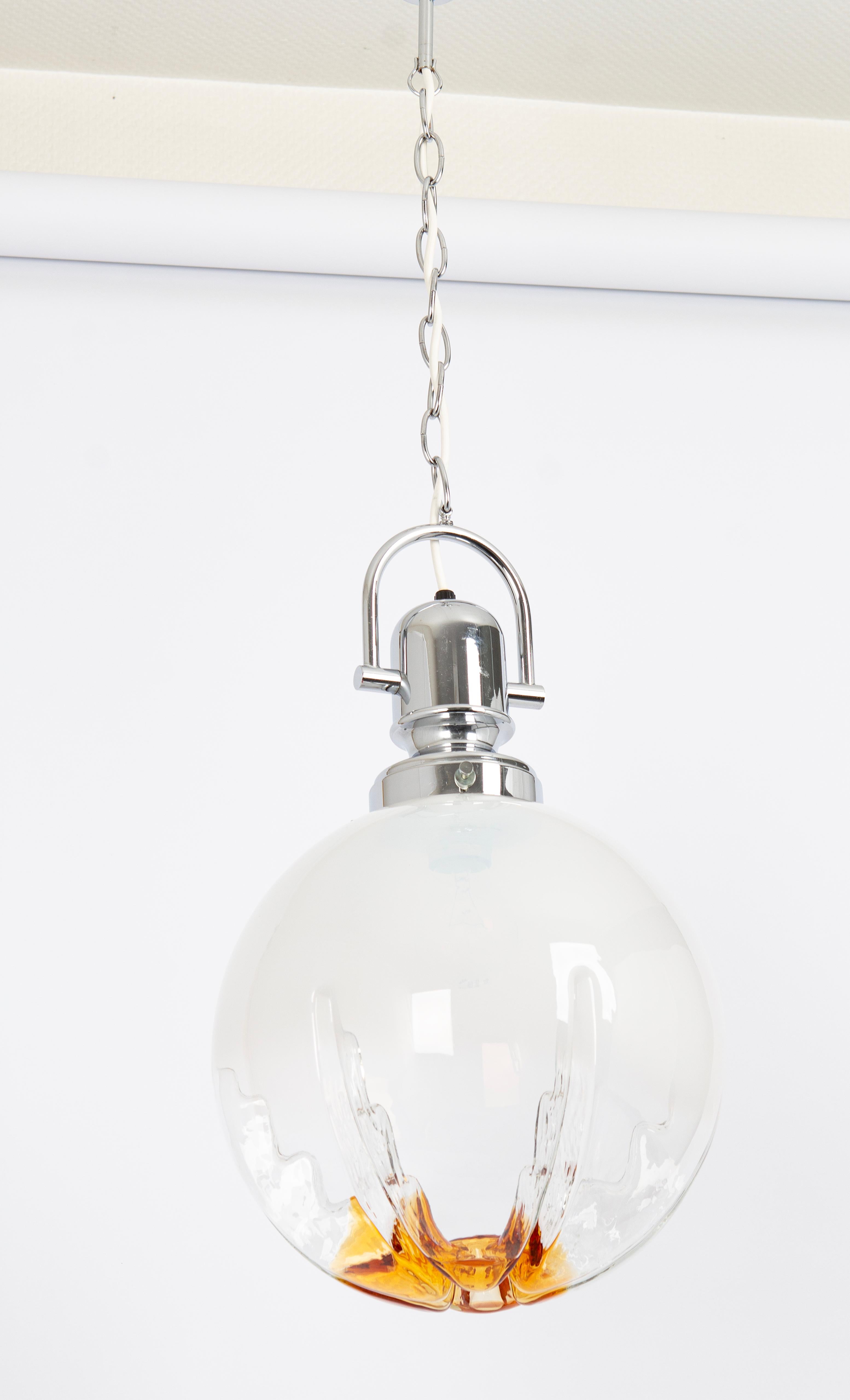 Sputnik Murano Big Ball Pendant Light, VeArt, Italy, 1970s In Good Condition For Sale In Aachen, NRW
