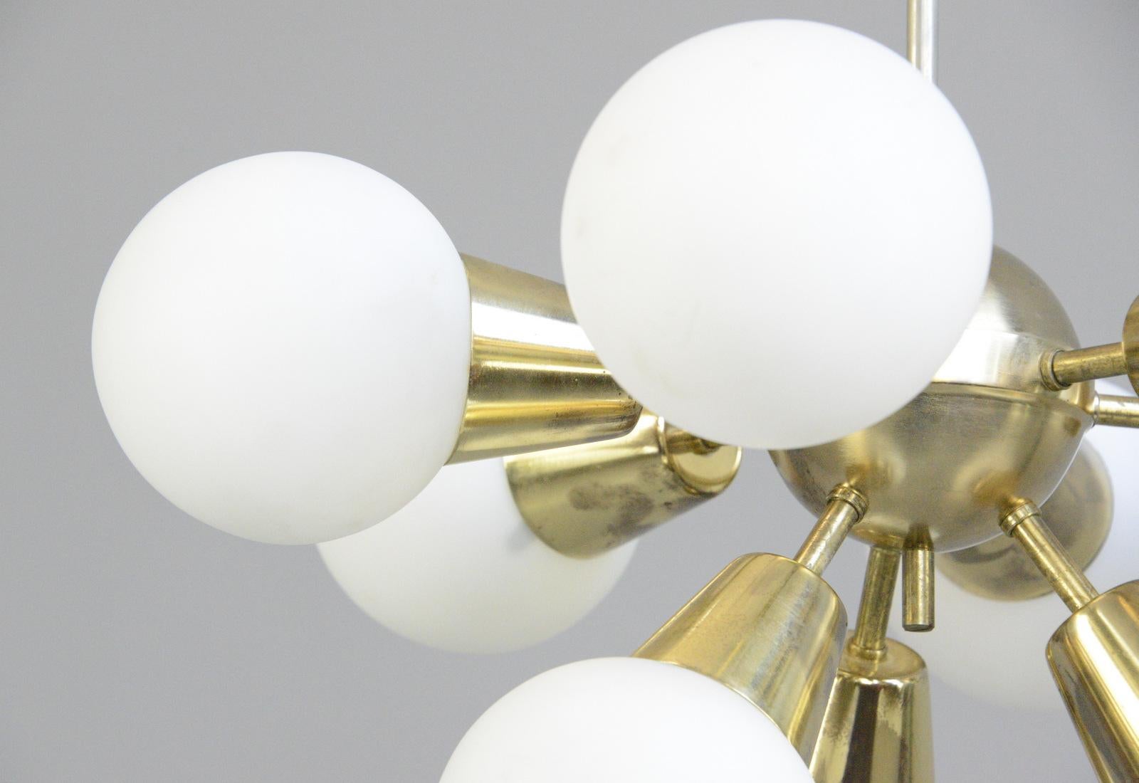 Mid-Century Modern Lampe à suspension Spoutnik de Kamenicky Senov en vente