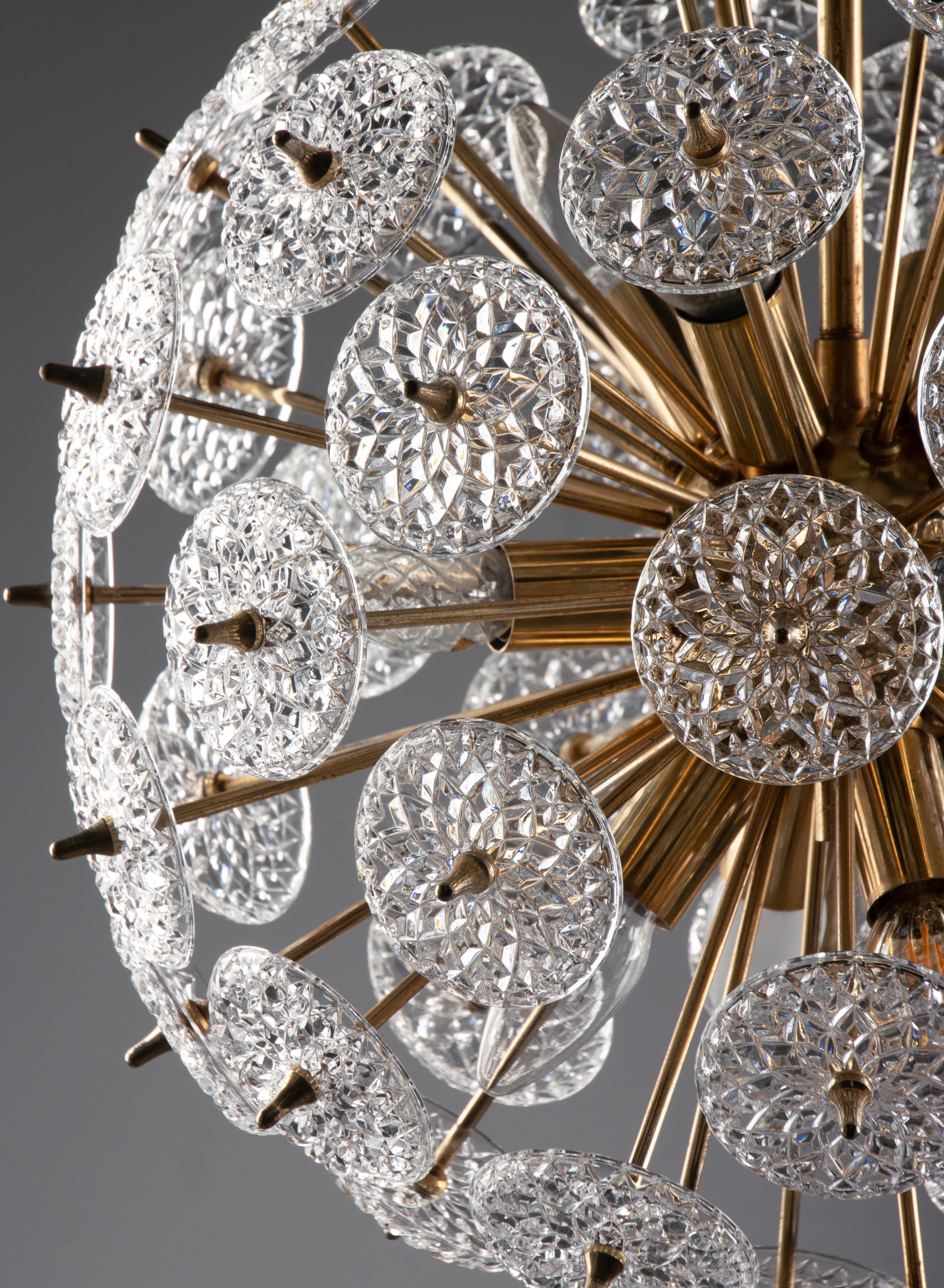 Belgian Sputnik Snowball Lamp Val Saint Lambert, Attributed to Emil Stejnar