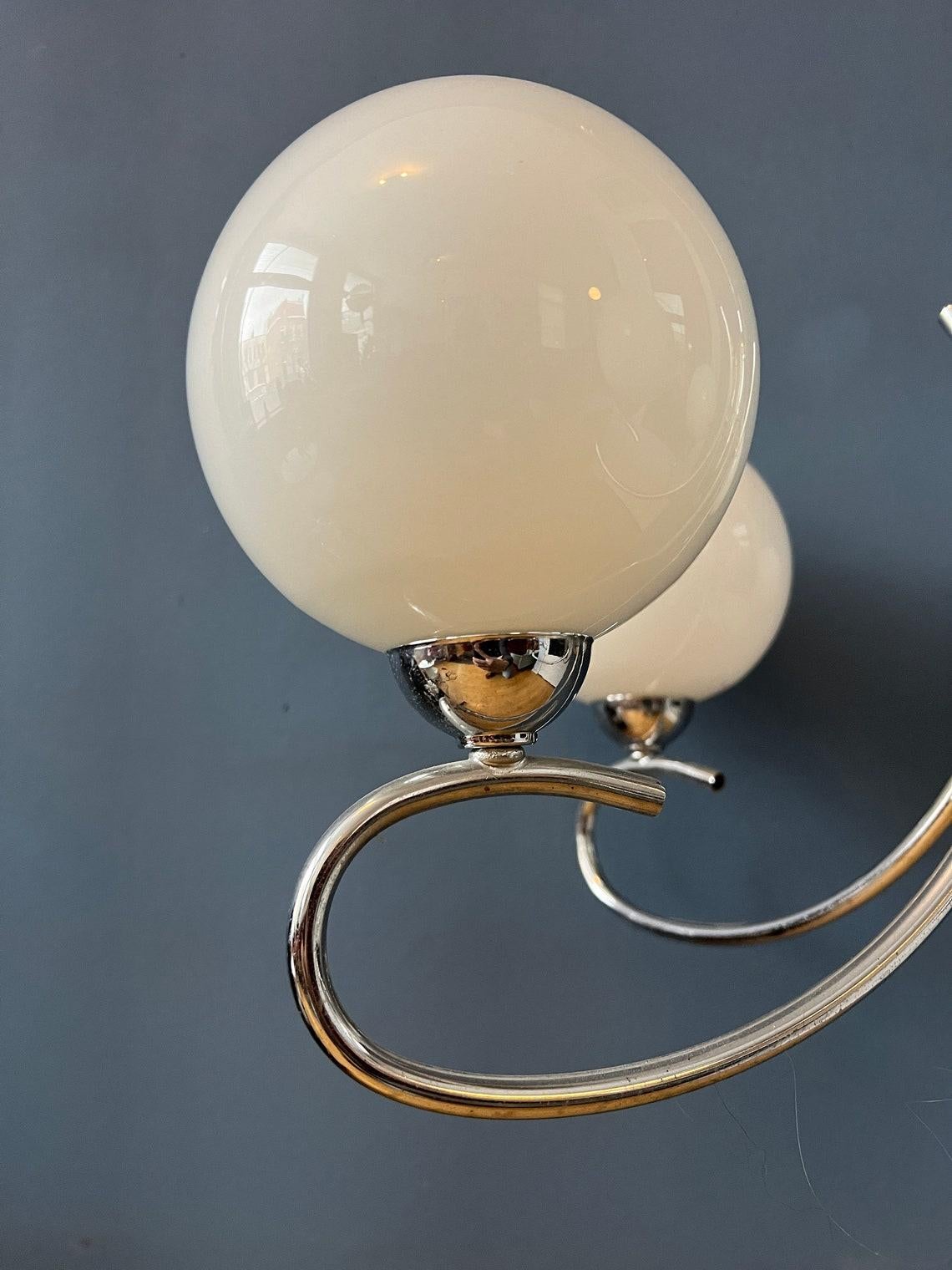 Sputnik Space Age Opalglas-Kronleuchter-Leuchte aus dem Sputnik-Zeitalter, 1970er Jahre im Angebot 4