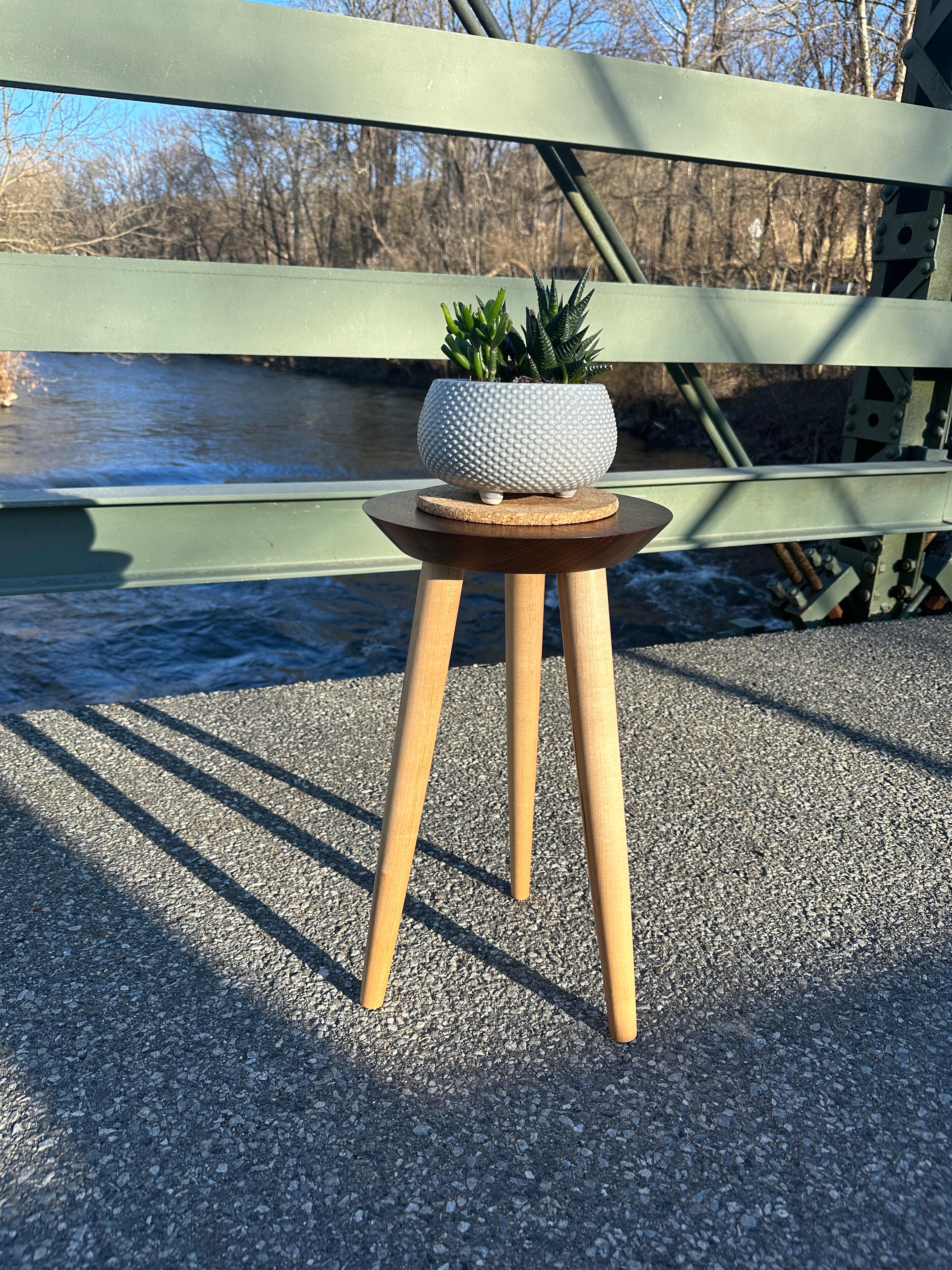 Mesa Sputnik de Michael Oates en venta 2