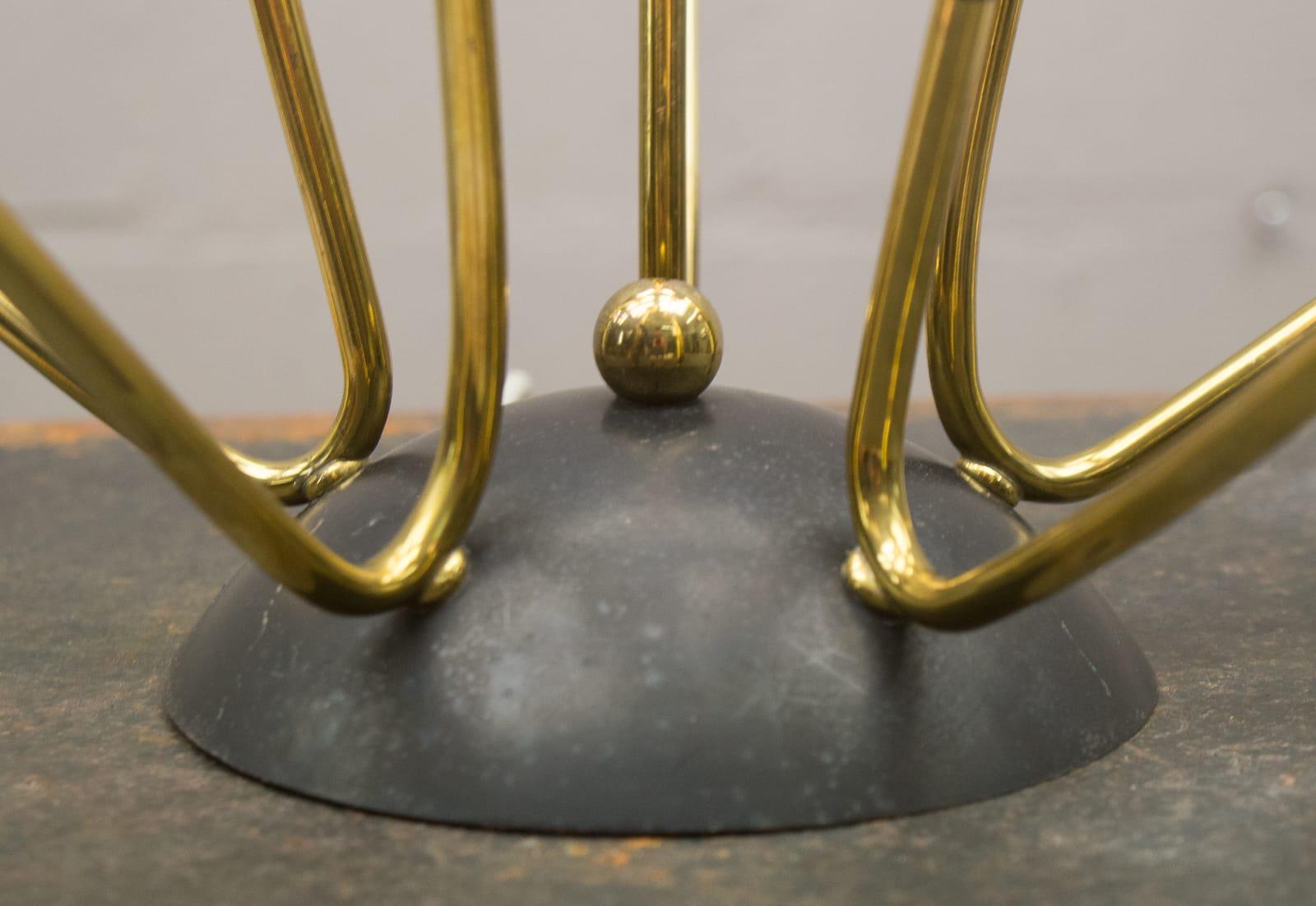 Lámpara Sputnik de pared o techo a la manera de Arteluce, Italia, años 50 en venta 2