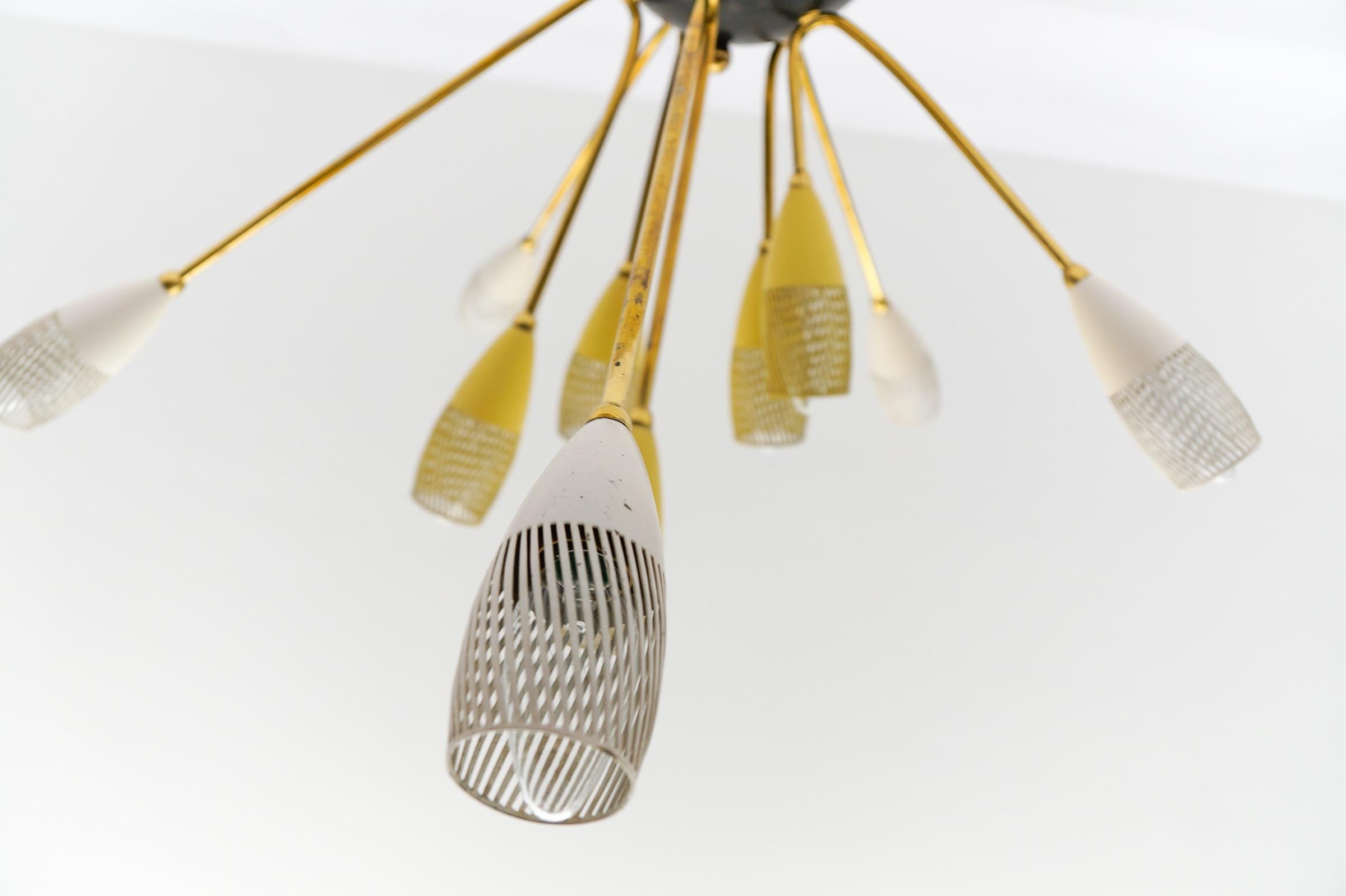 Applique ou plafonnier Sputnik à la manière d'Arteluce, Italie, années 1950 en vente 7