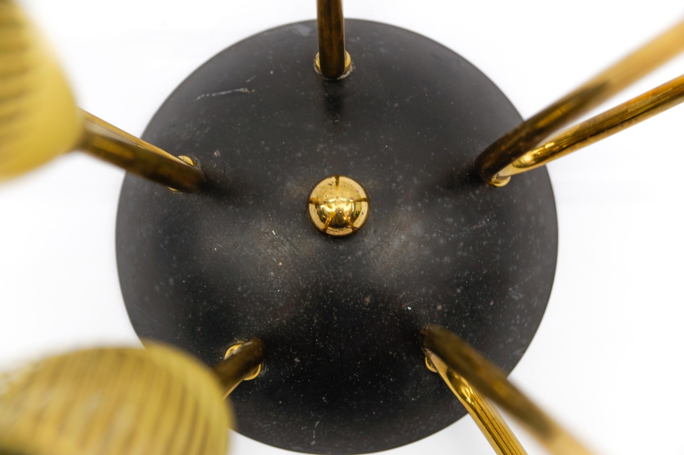 Applique ou plafonnier Sputnik à la manière d'Arteluce, Italie, années 1950 en vente 10